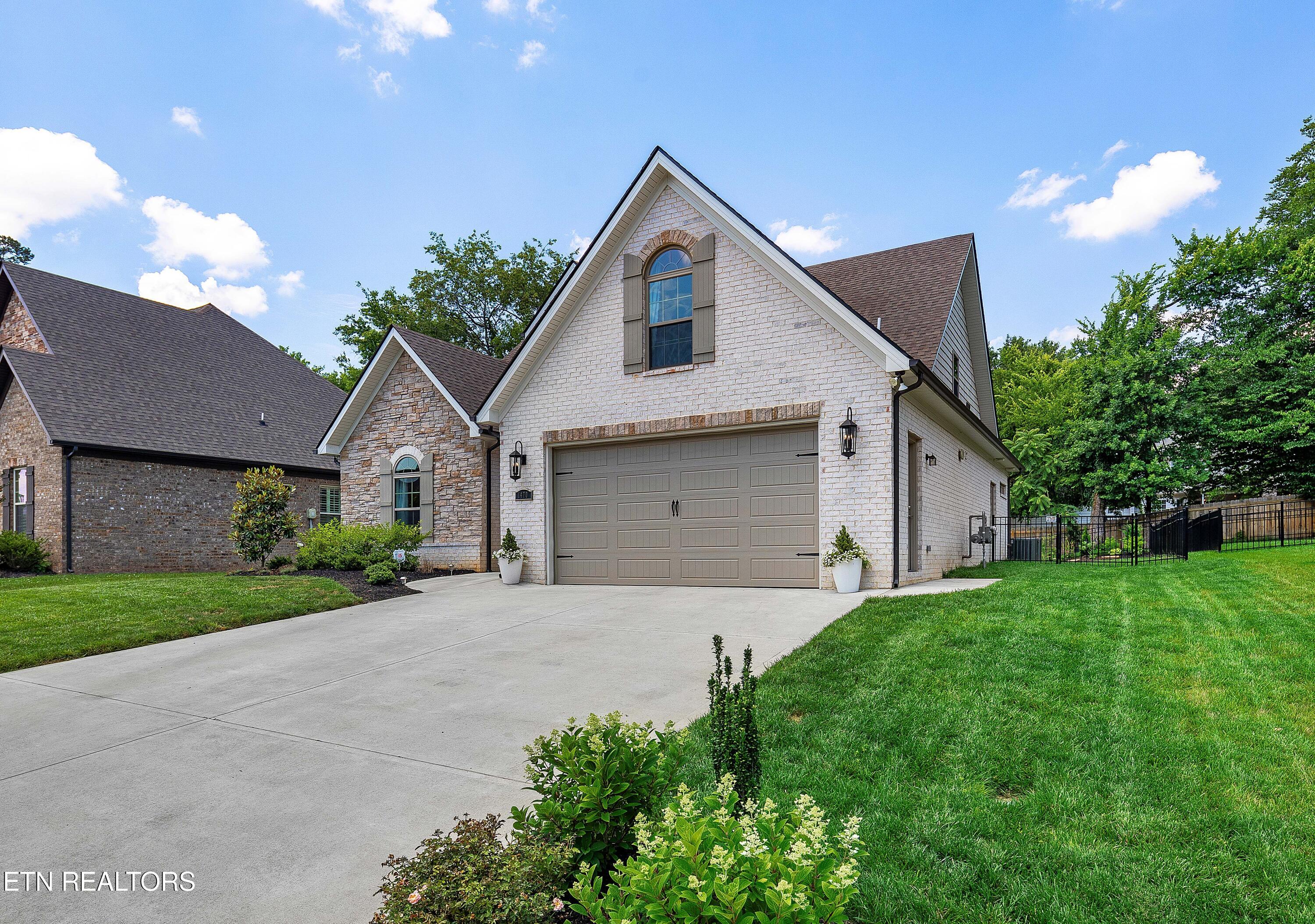 1470 Bronze Lane Knoxville TN 37922