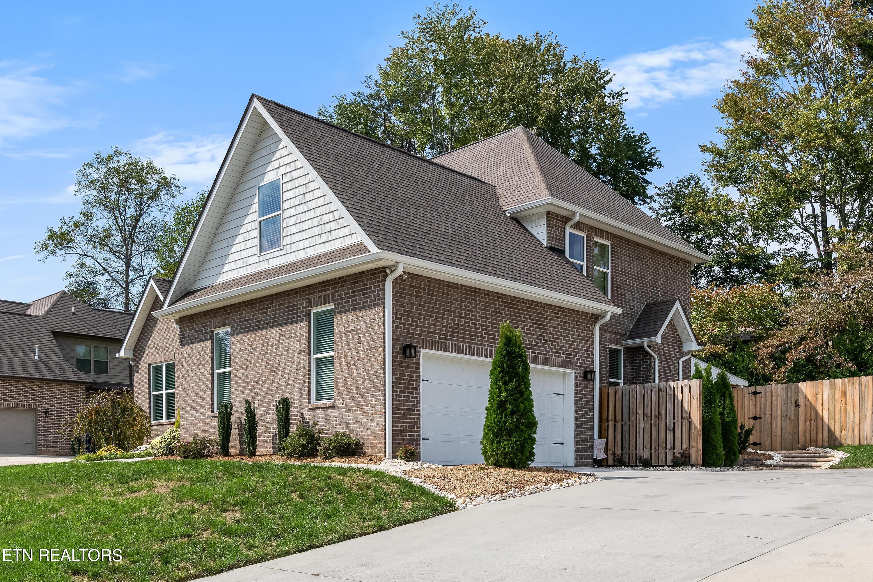 107 Crossroads Boulevard Oak Ridge TN 37830