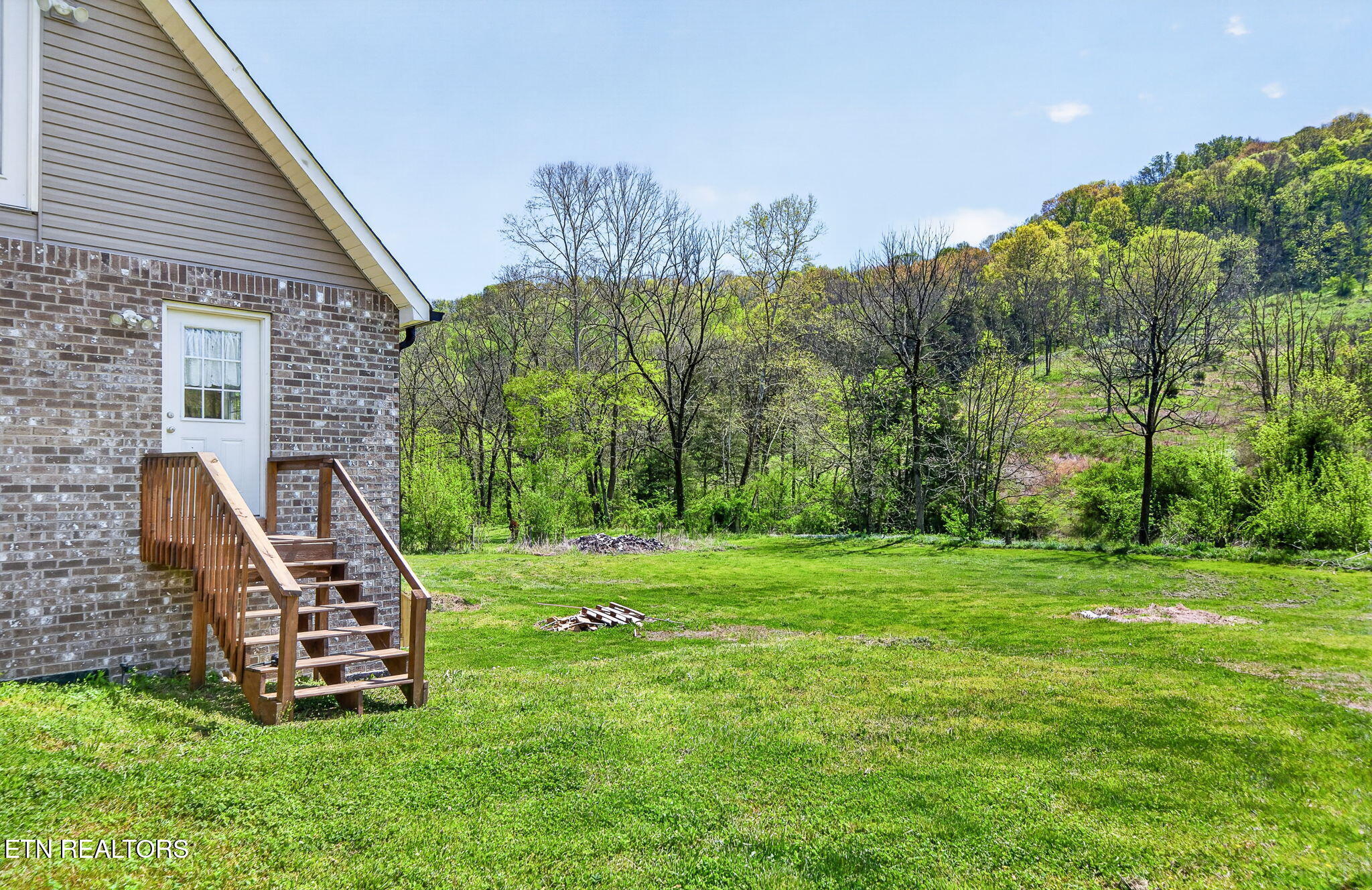 525 Riley Creek Road Whitleyville TN 38588