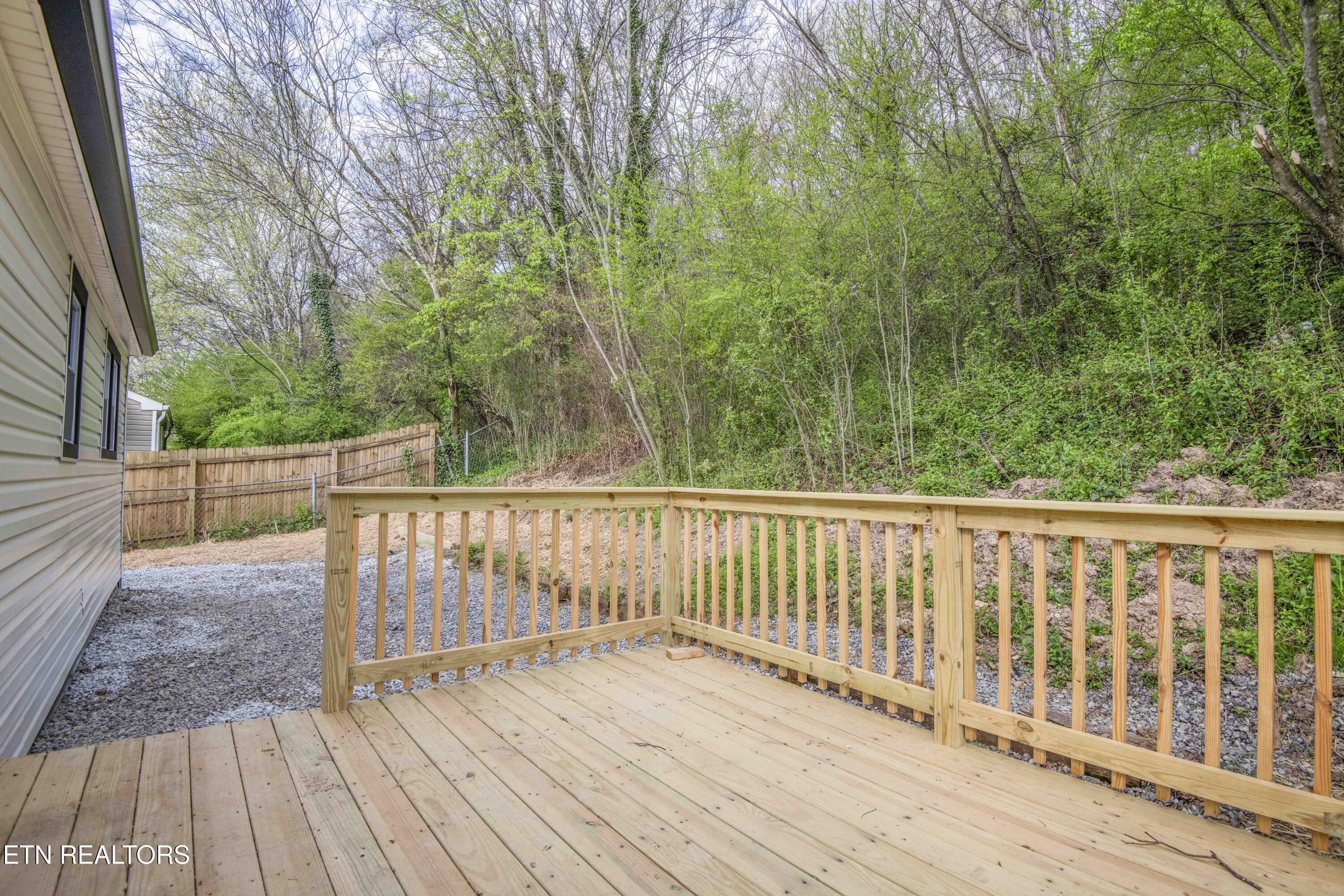 3221 Greenway Drive Knoxville TN 37918