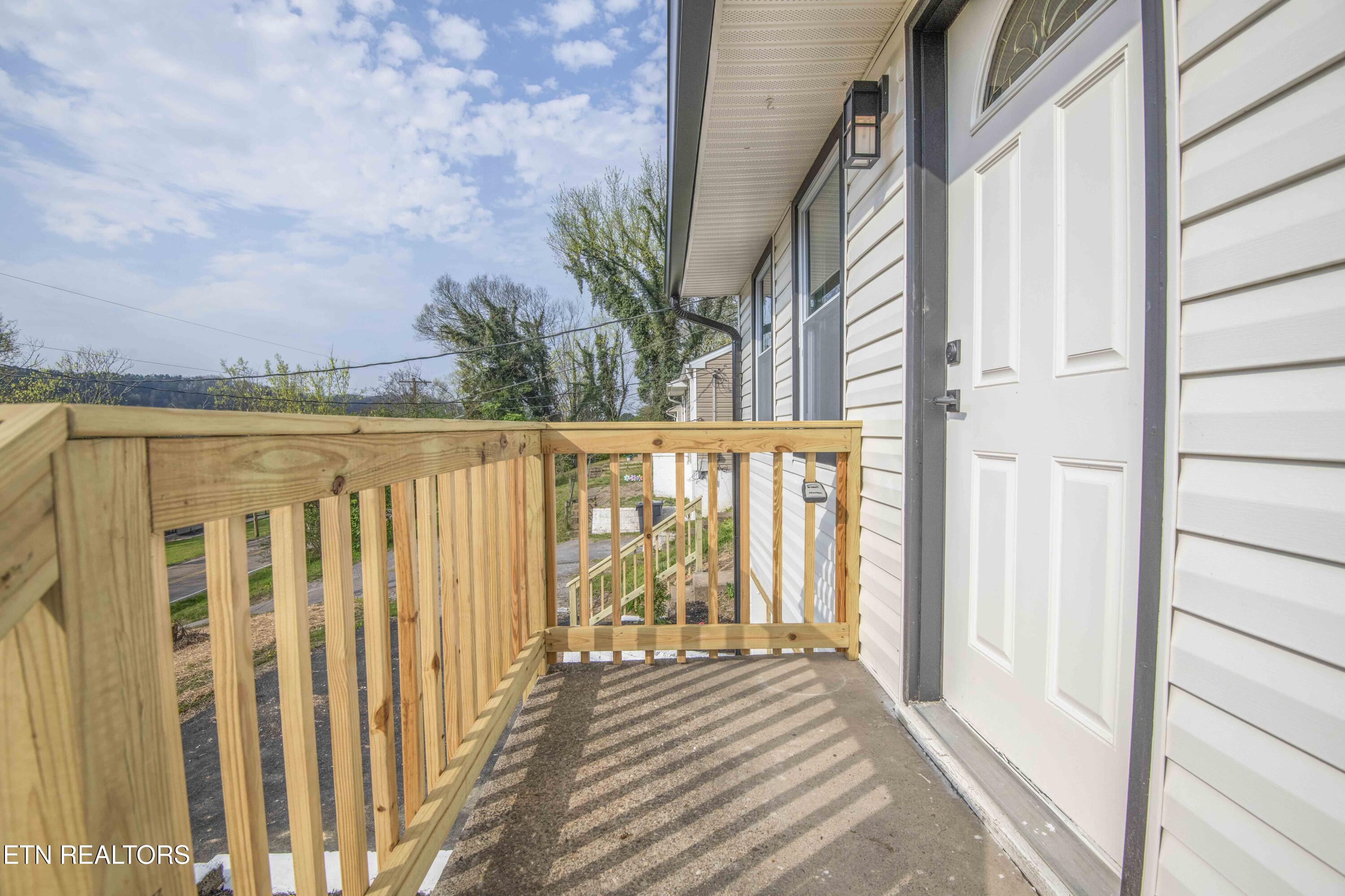 3221 Greenway Drive Knoxville TN 37918