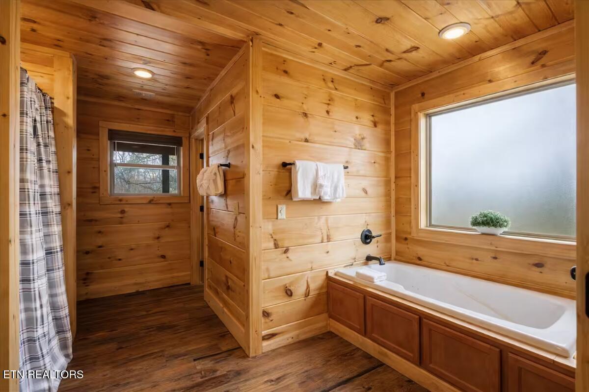 3213 Samuel Wear Drive Sevierville TN 37862