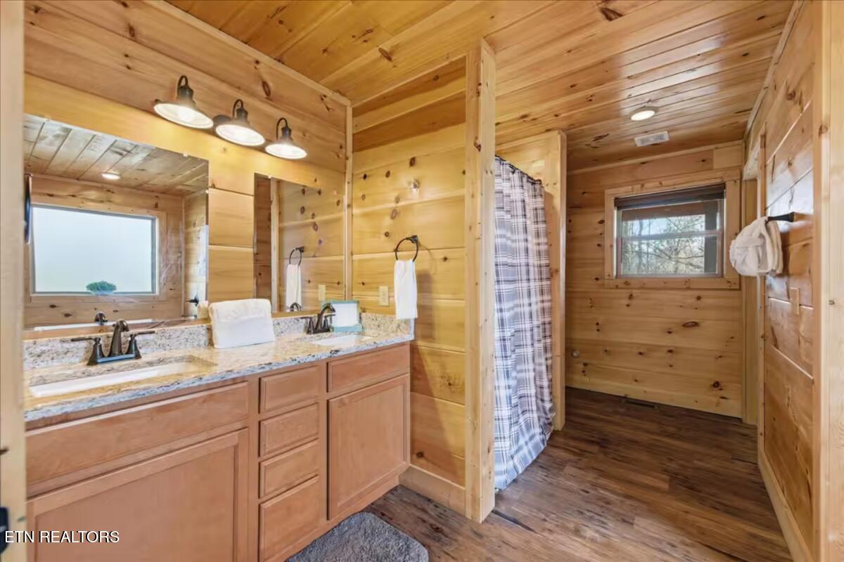 3213 Samuel Wear Drive Sevierville TN 37862