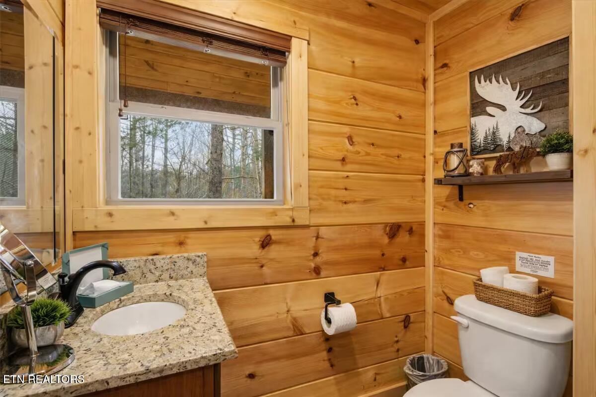 3213 Samuel Wear Drive Sevierville TN 37862