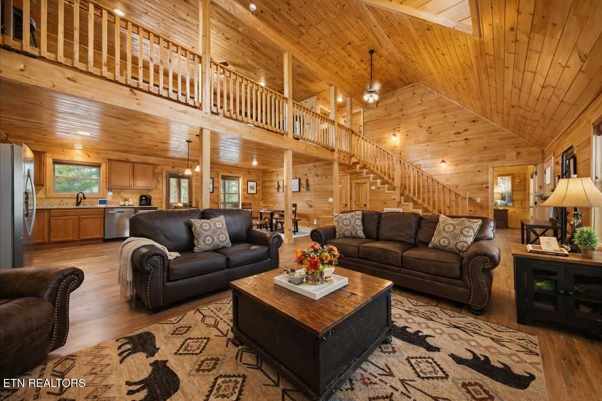3213 Samuel Wear Drive Sevierville TN 37862