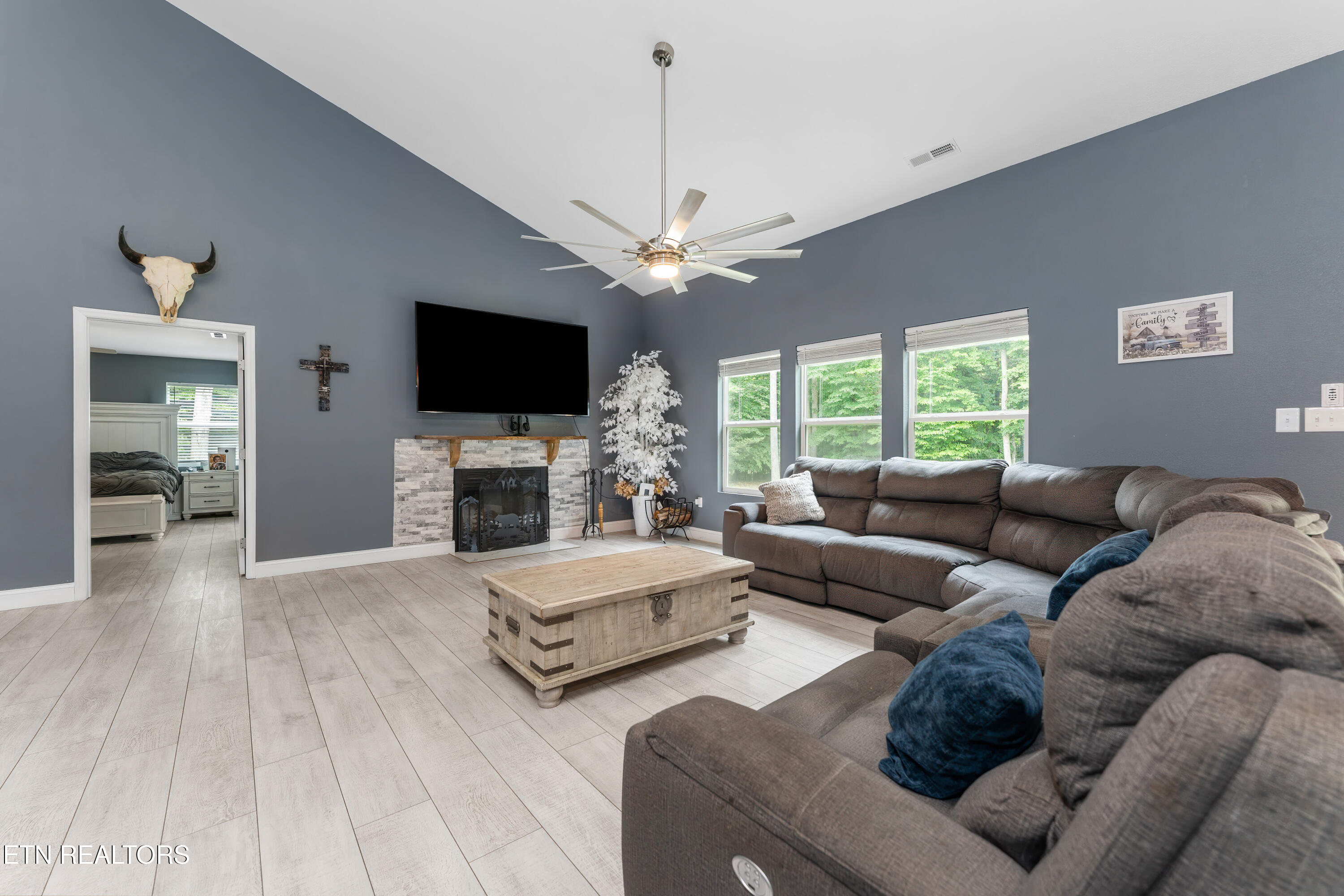 1036 Stokley Court Dandridge TN 37725