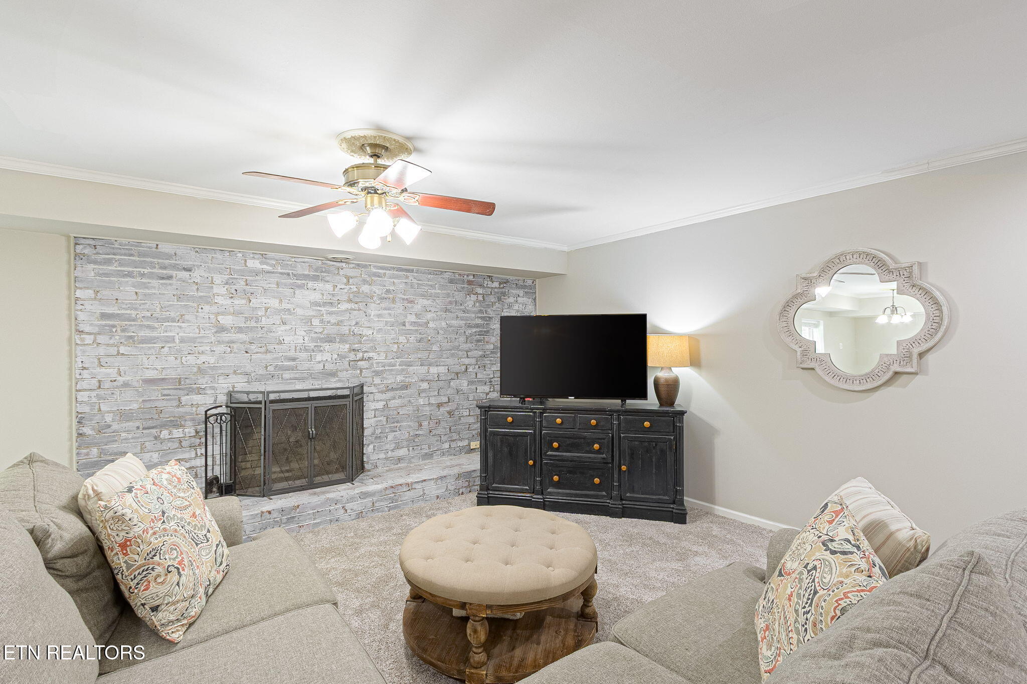 313 Forest Oak Drive Knoxville TN 37919