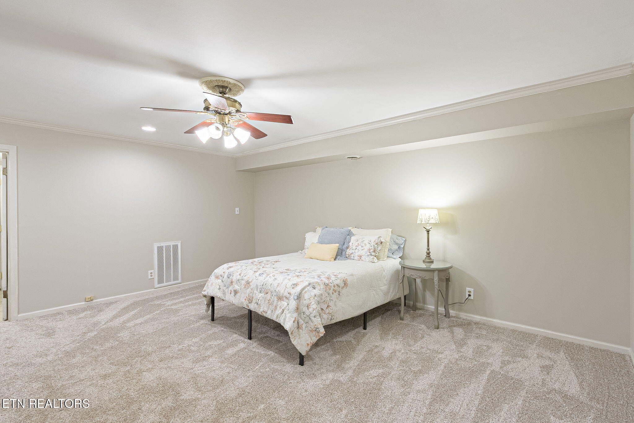 313 Forest Oak Drive Knoxville TN 37919