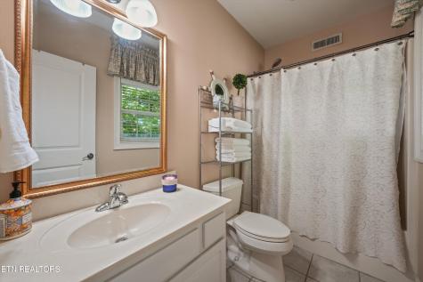 864 Oconnell Knoxville TN 37934