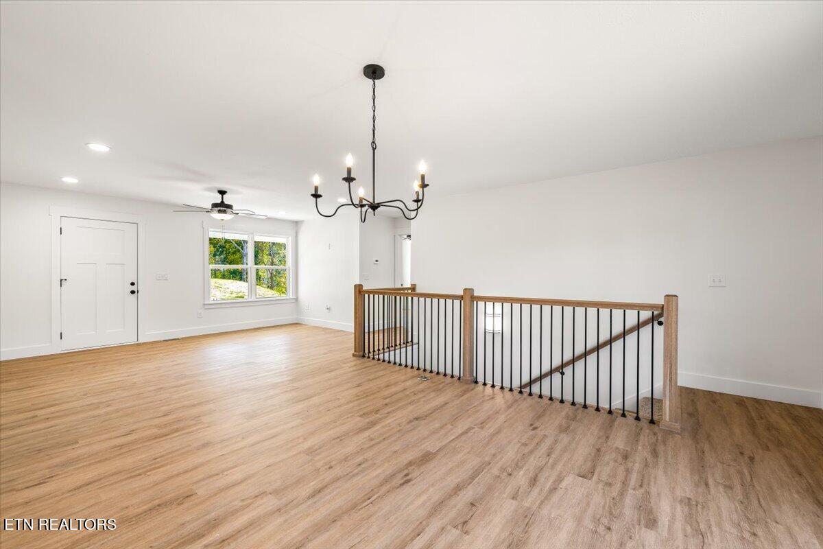 172 Storm Lane Jacksboro TN 37757