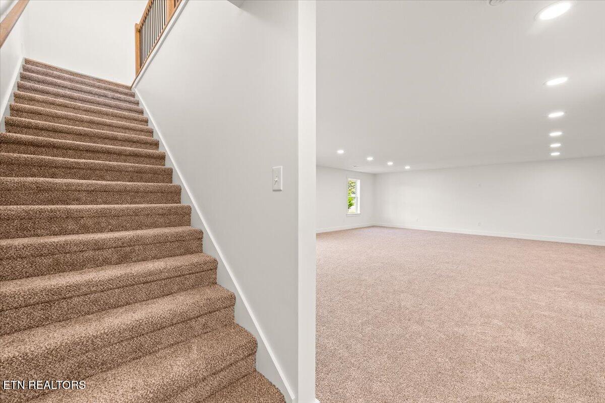 172 Storm Lane Jacksboro TN 37757