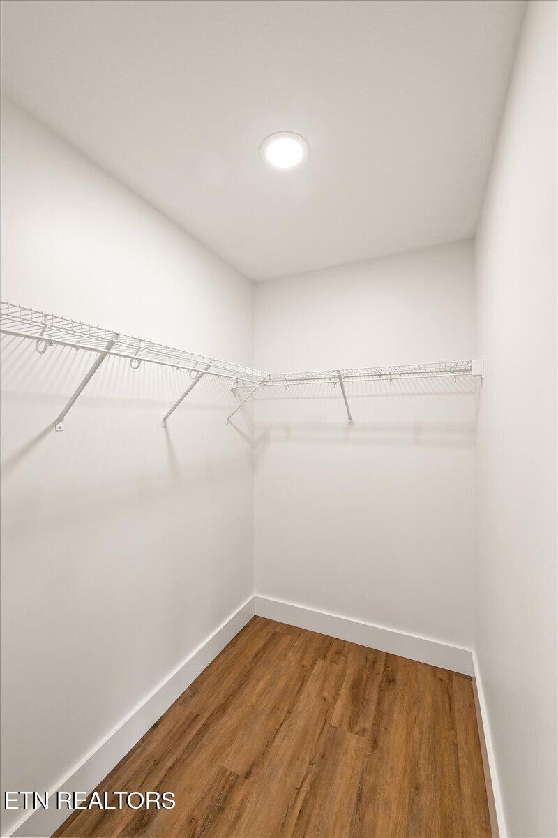 172 Storm Lane Jacksboro TN 37757