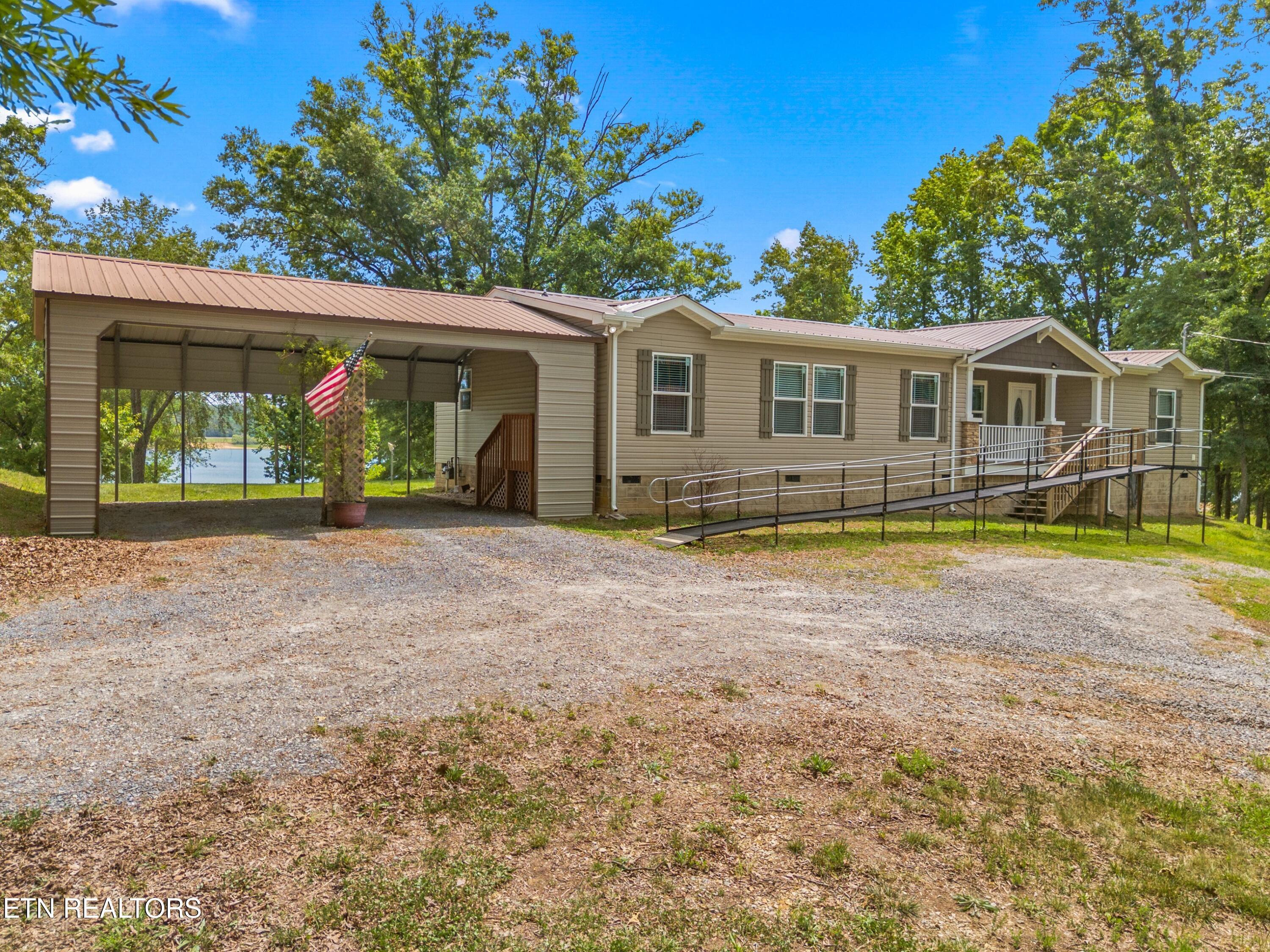 860 Harrison Ferry Road Baneberry TN 37890