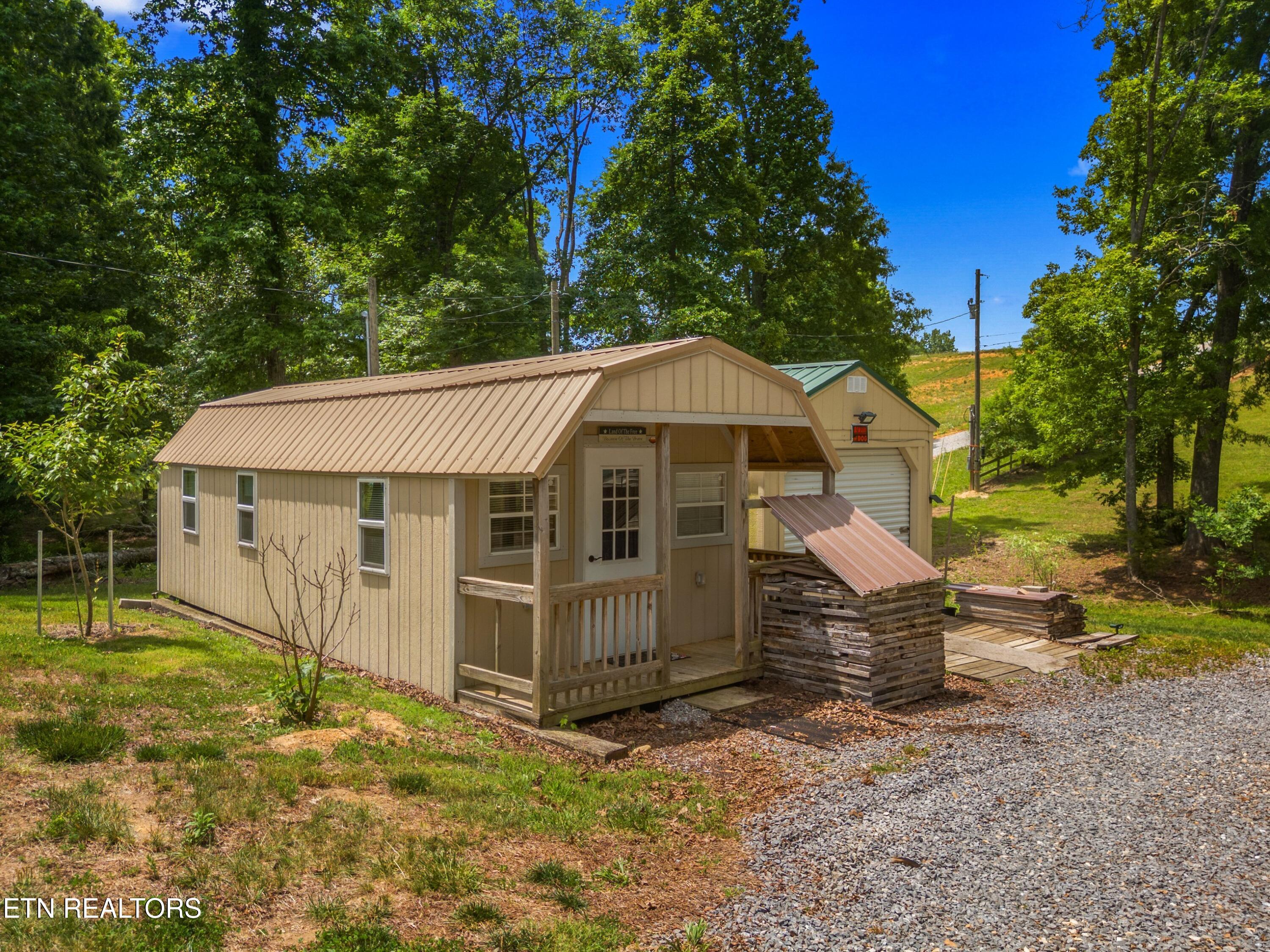860 Harrison Ferry Road Baneberry TN 37890