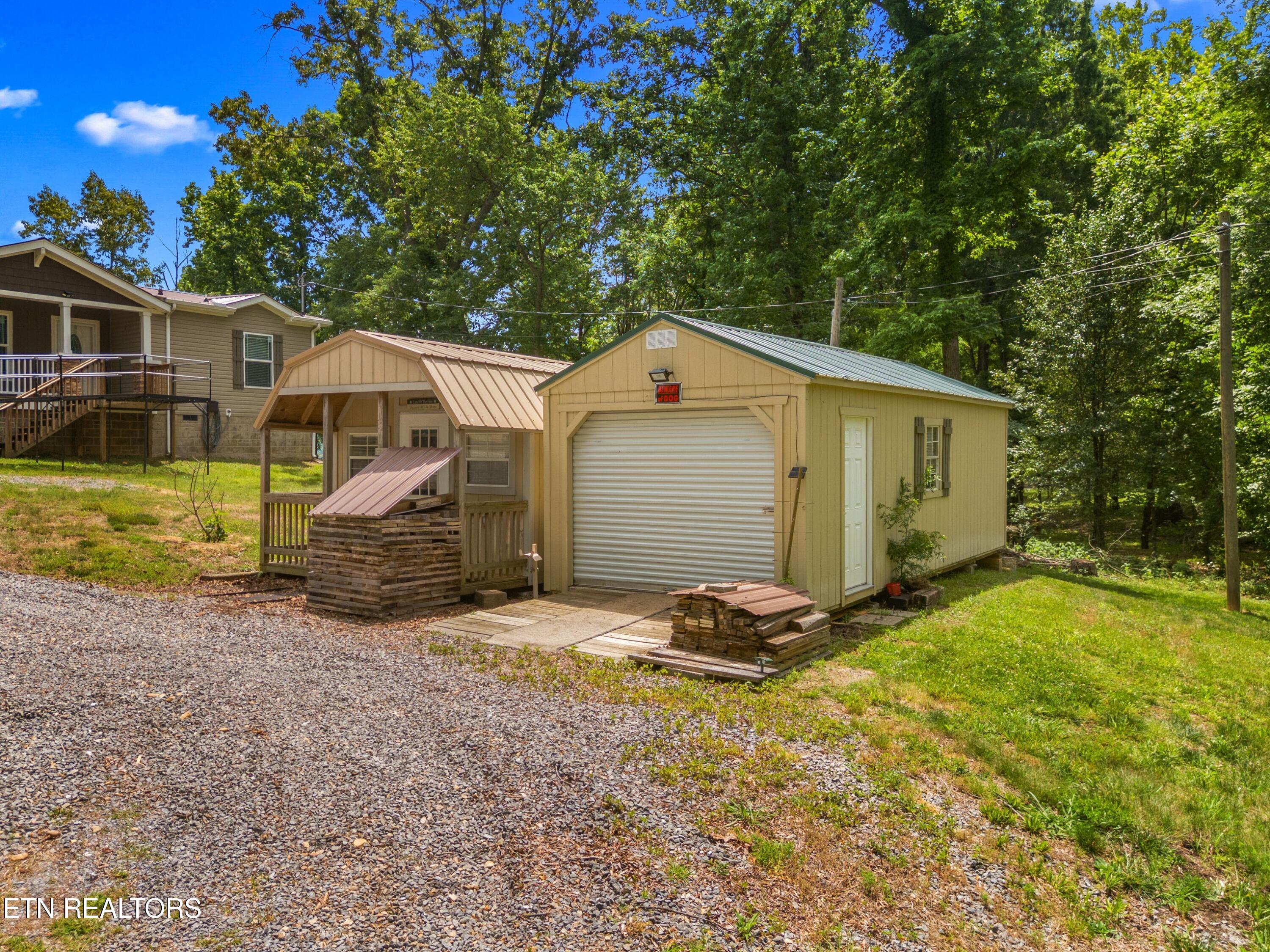 860 Harrison Ferry Road Baneberry TN 37890