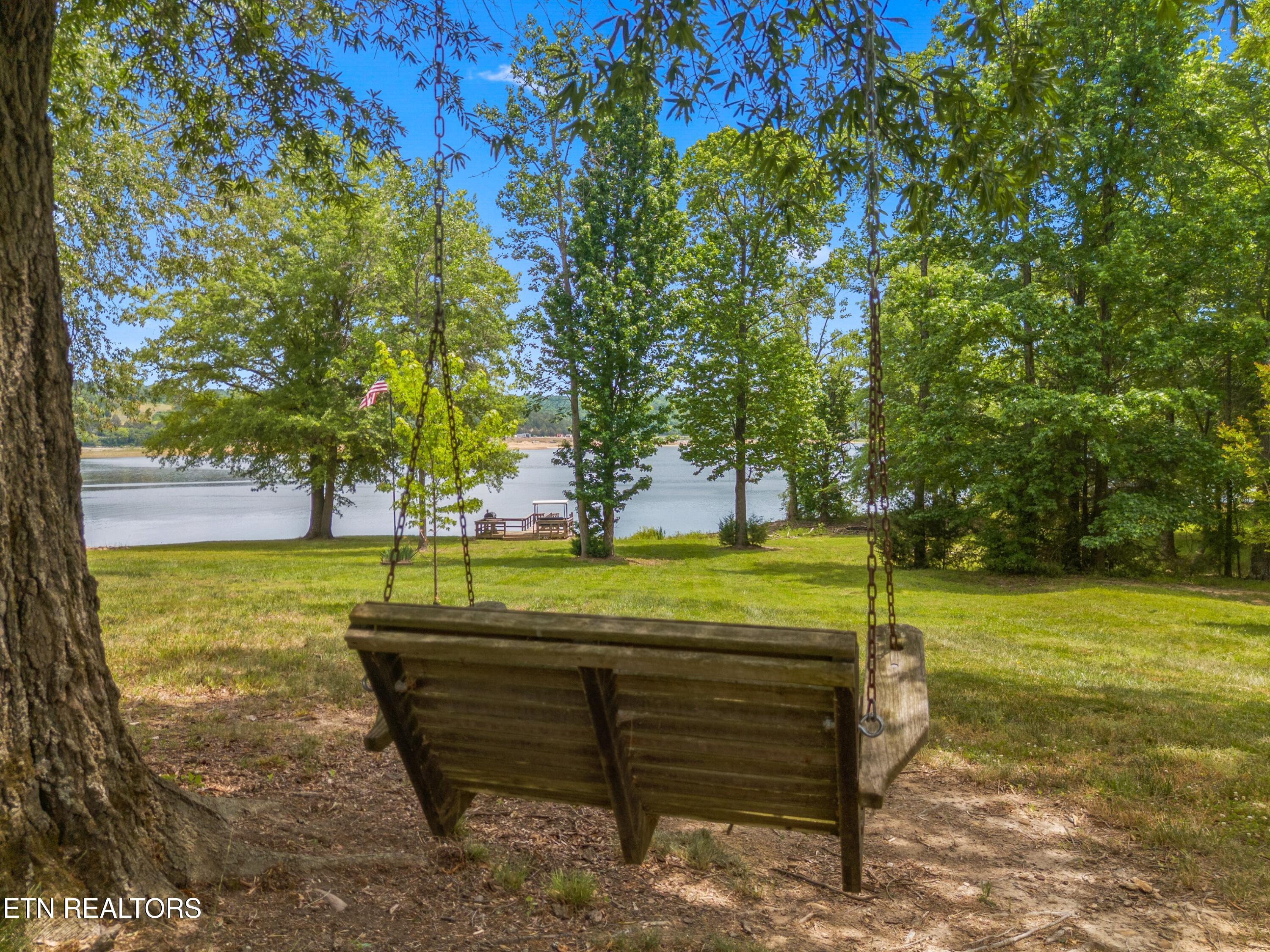 860 Harrison Ferry Road Baneberry TN 37890