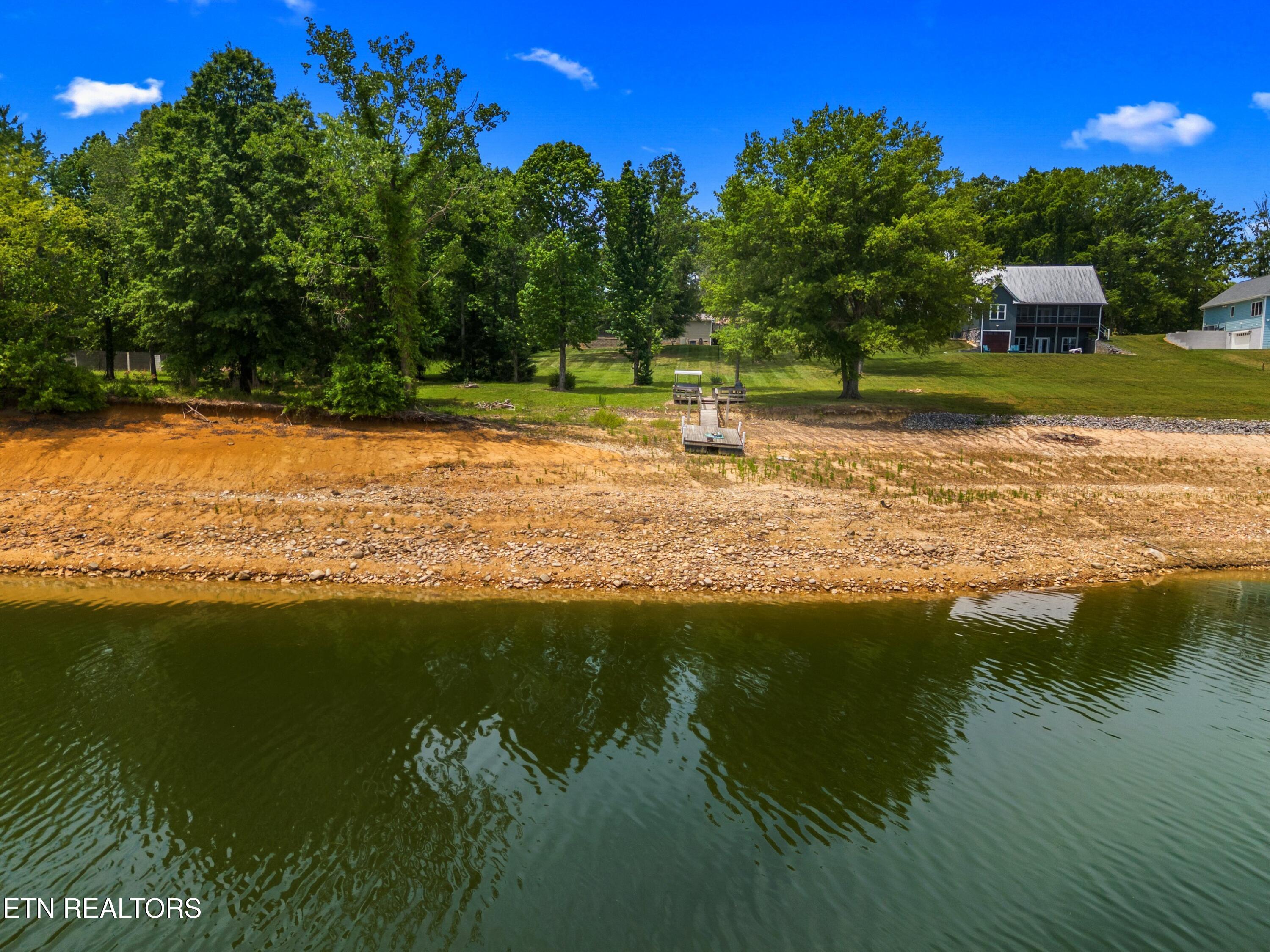 860 Harrison Ferry Road Baneberry TN 37890