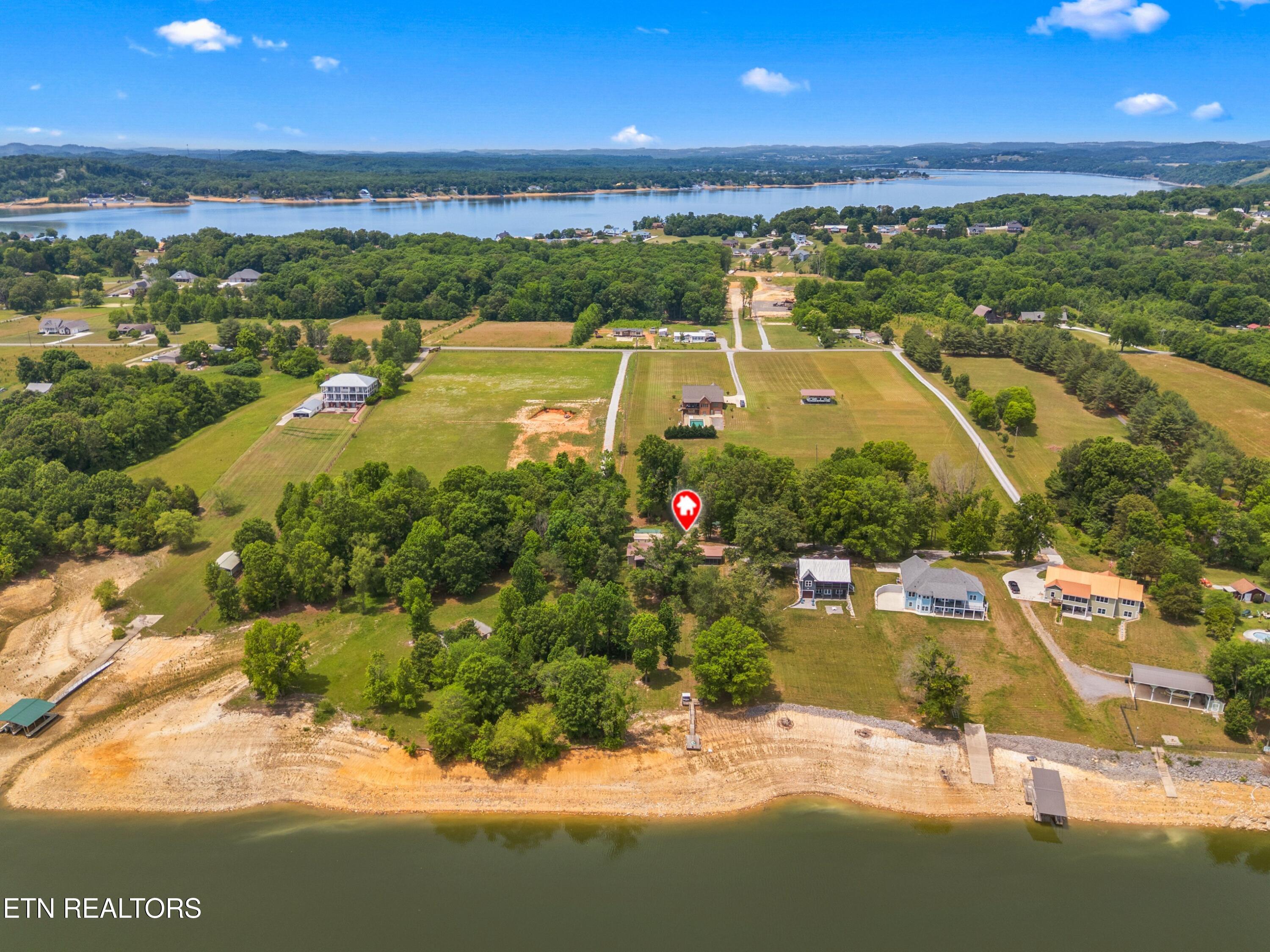 860 Harrison Ferry Road Baneberry TN 37890