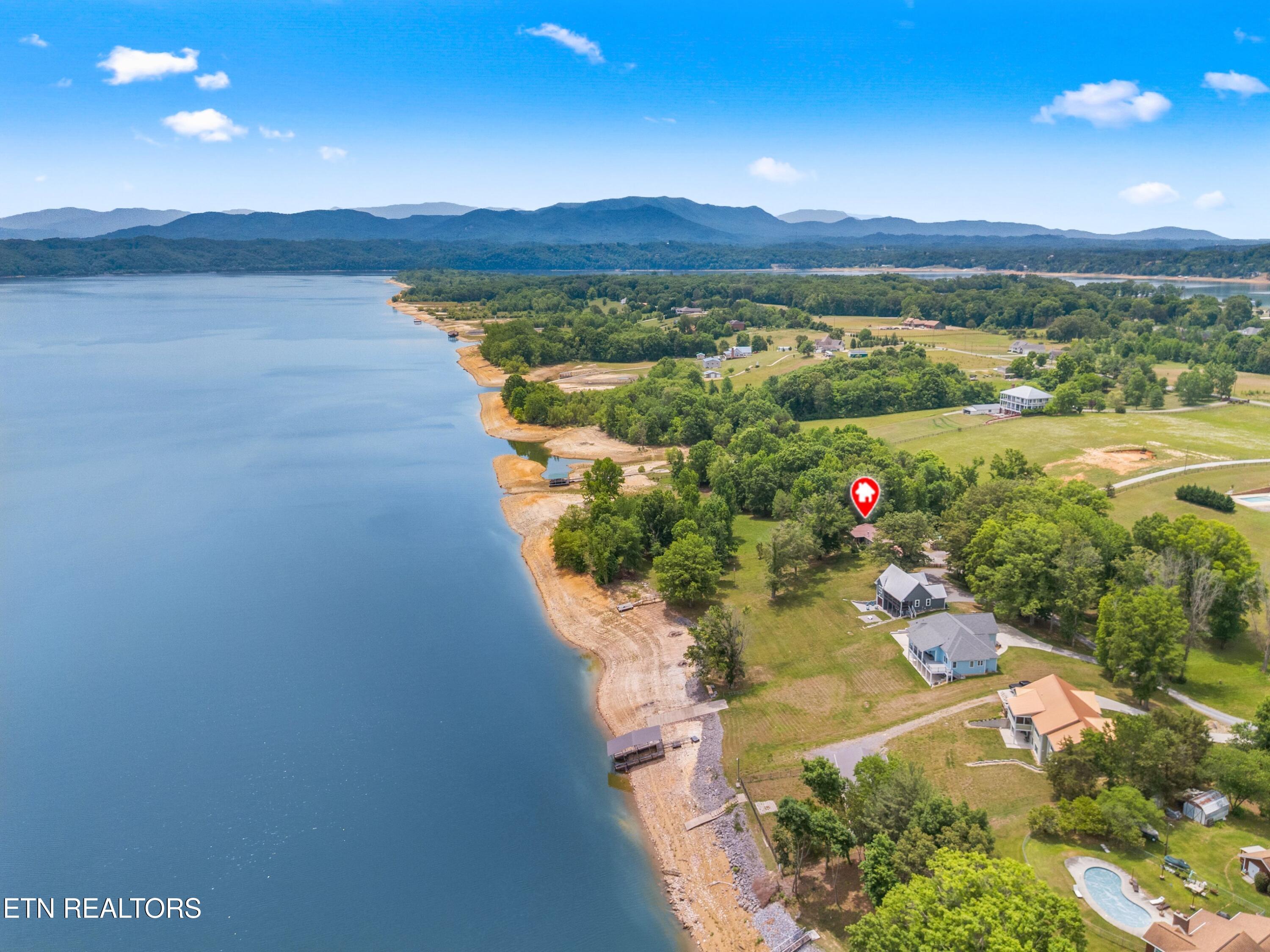 860 Harrison Ferry Road Baneberry TN 37890