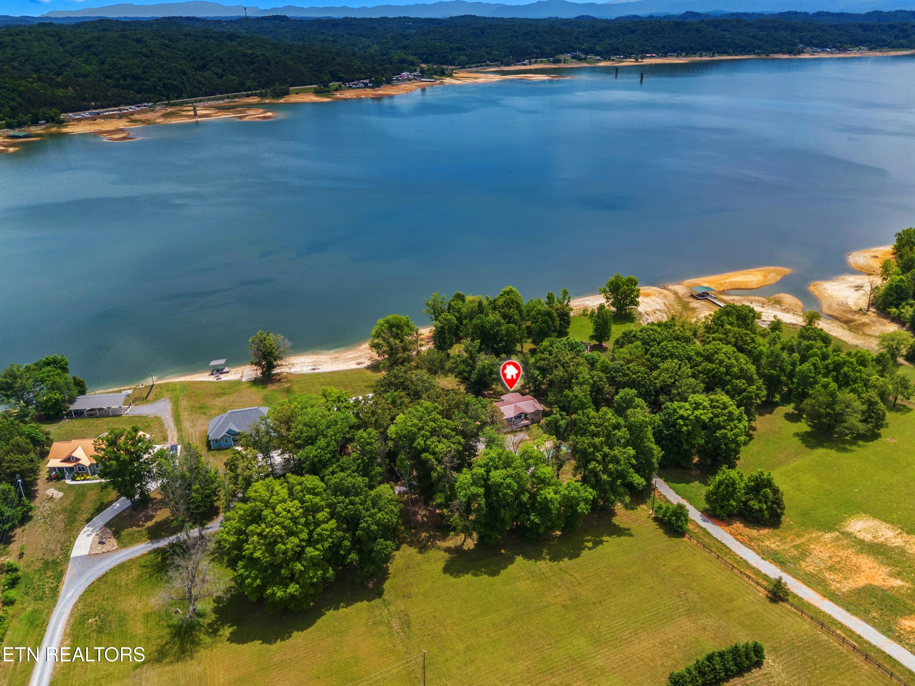 860 Harrison Ferry Road Baneberry TN 37890