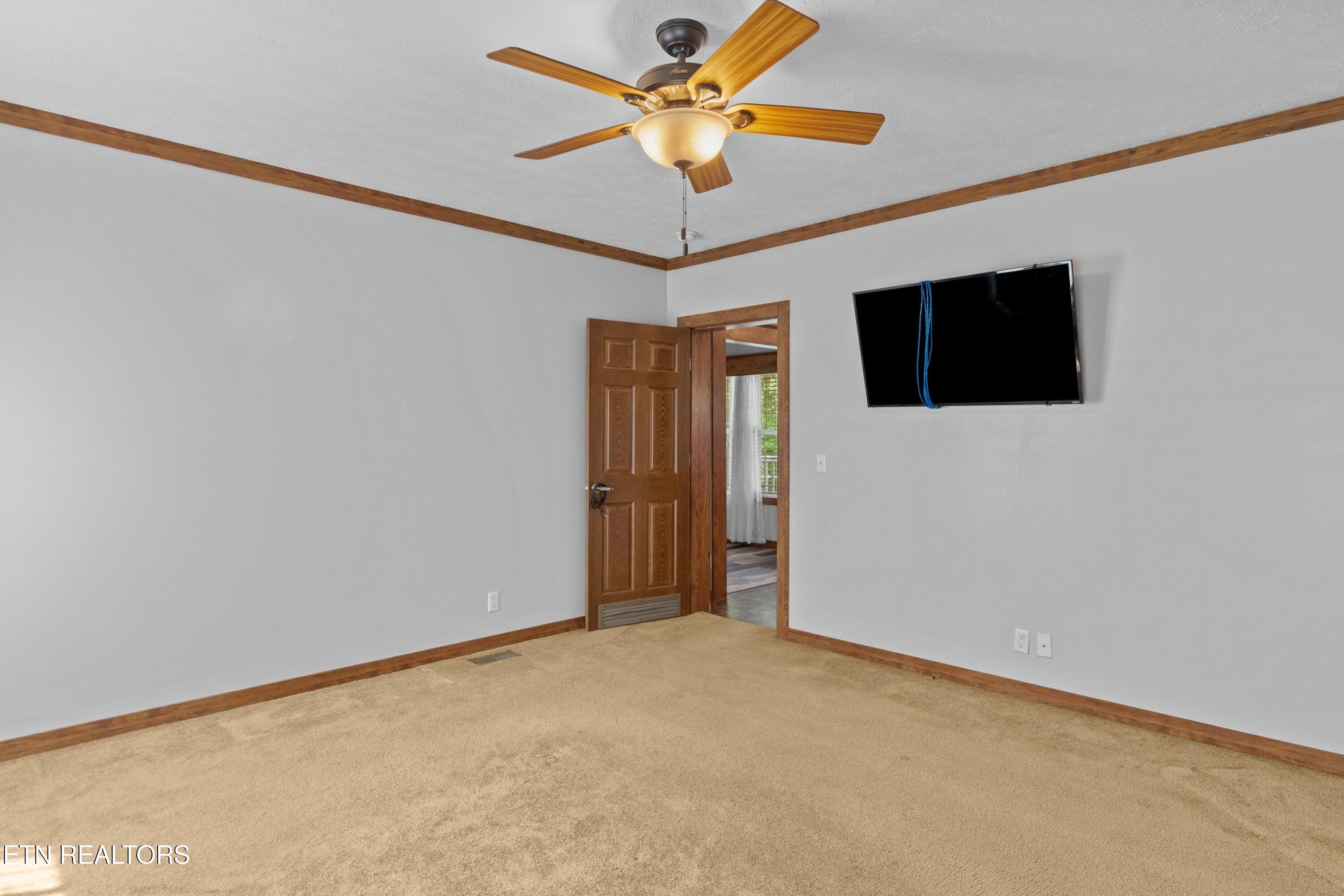 860 Harrison Ferry Road Baneberry TN 37890