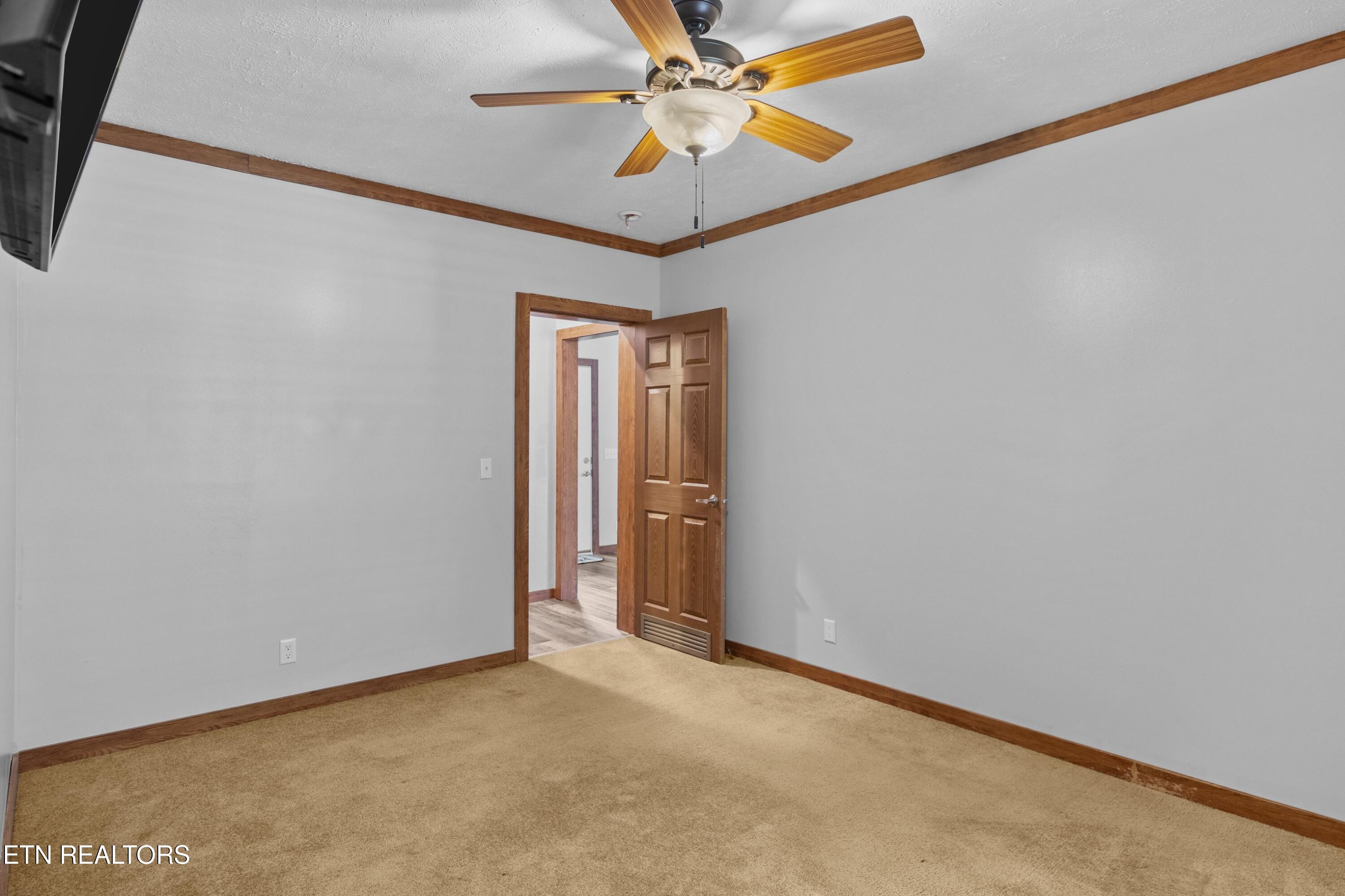 860 Harrison Ferry Road Baneberry TN 37890