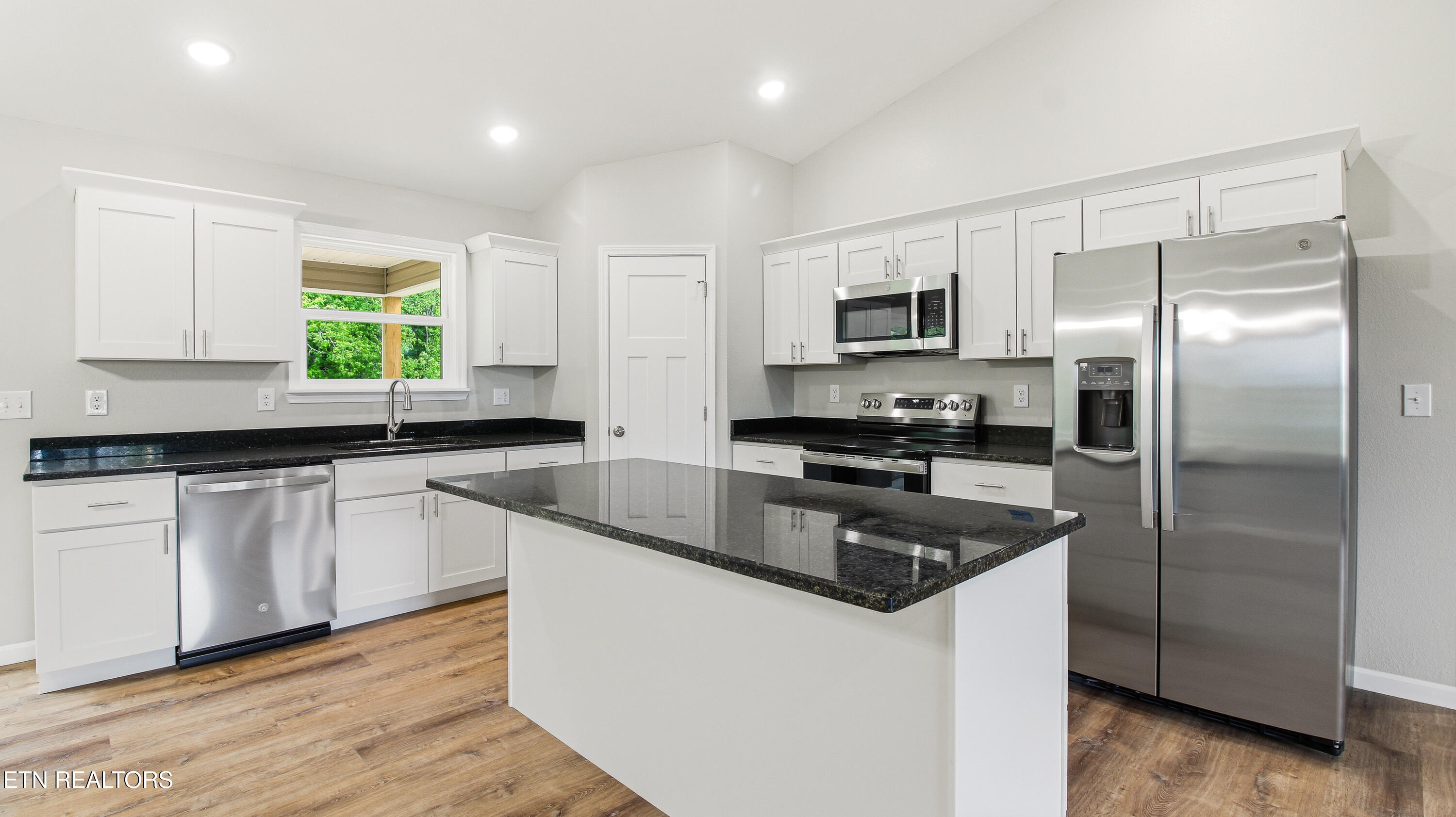 148 Vista Court Oliver Springs TN 37840