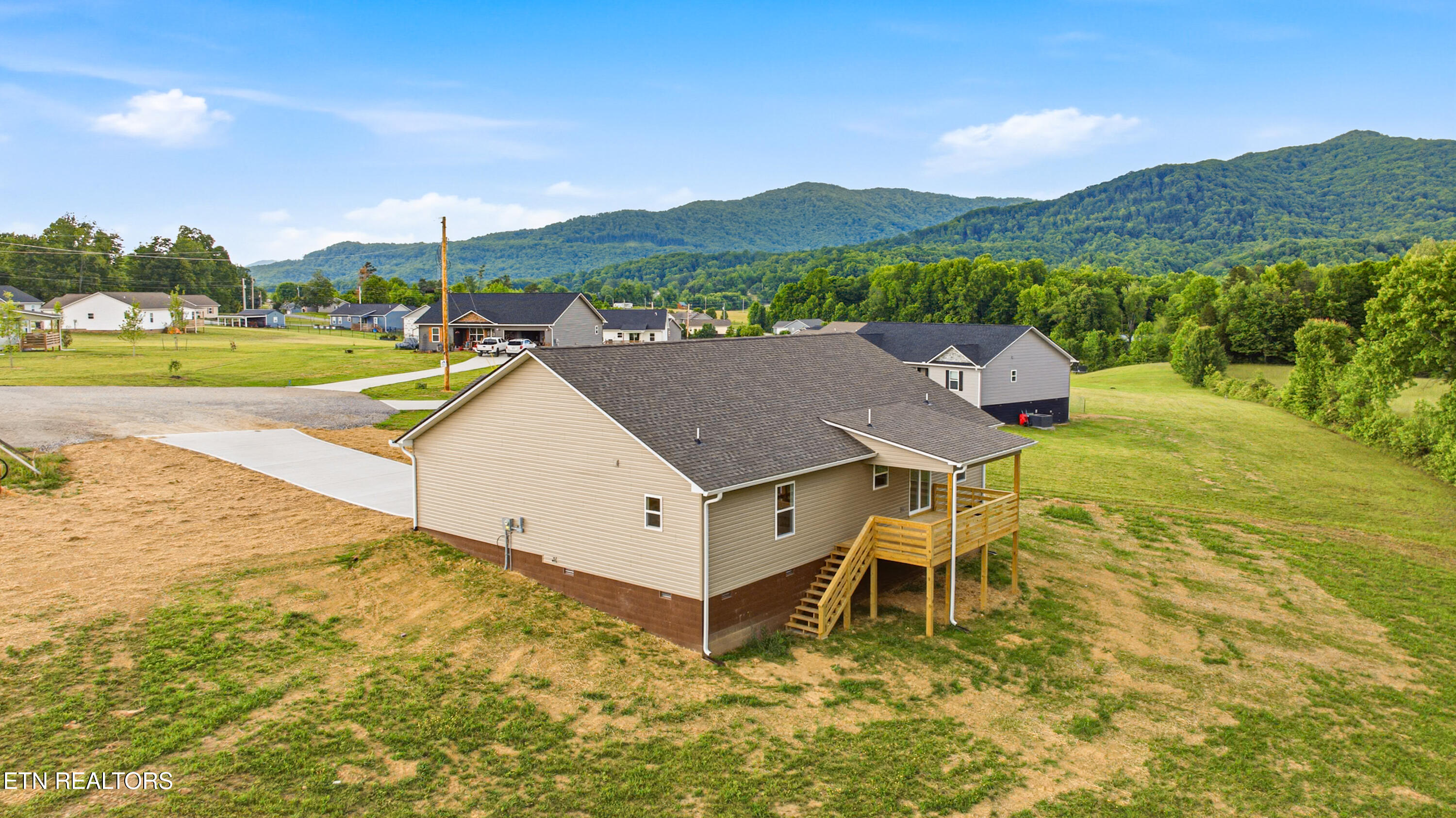 148 Vista Court Oliver Springs TN 37840