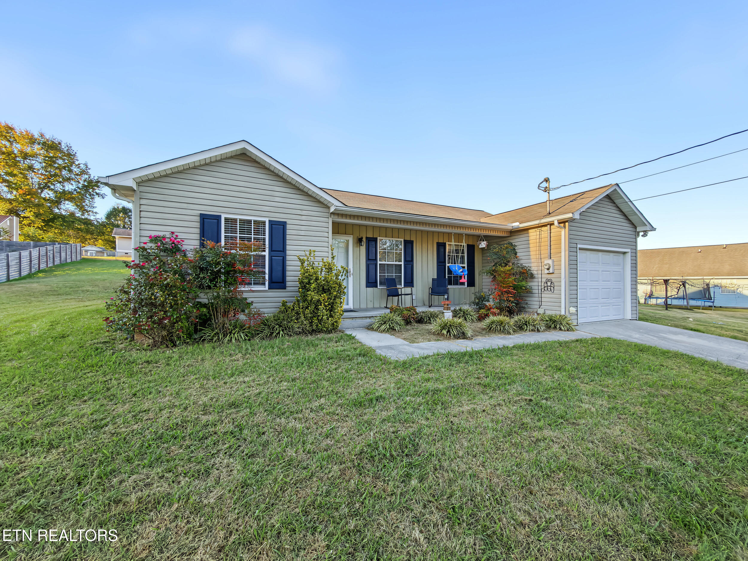 130 W Melissa Dawn Lane Maynardville TN 37807