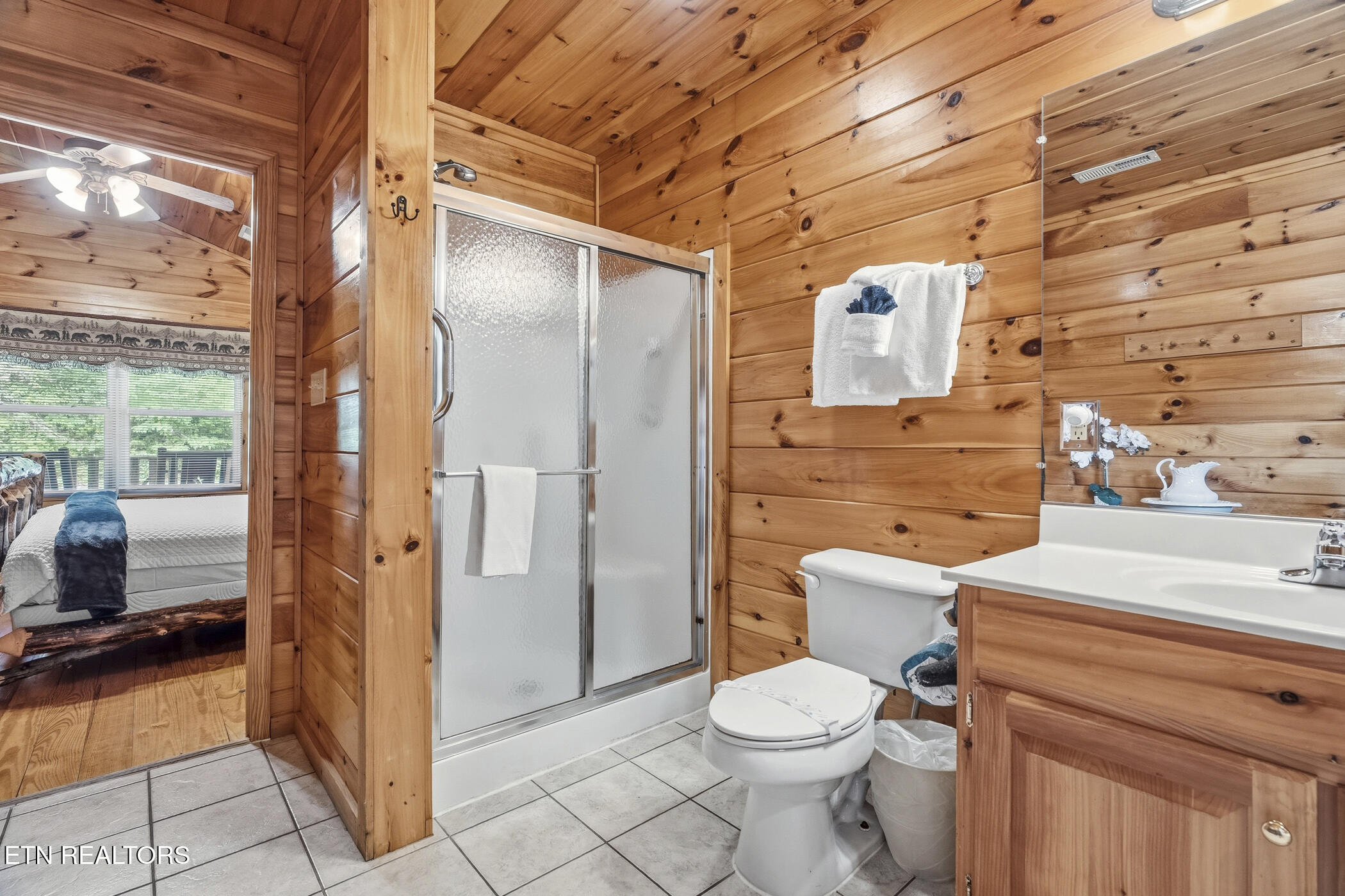 440 Oak Sky Way Sevierville TN 37876