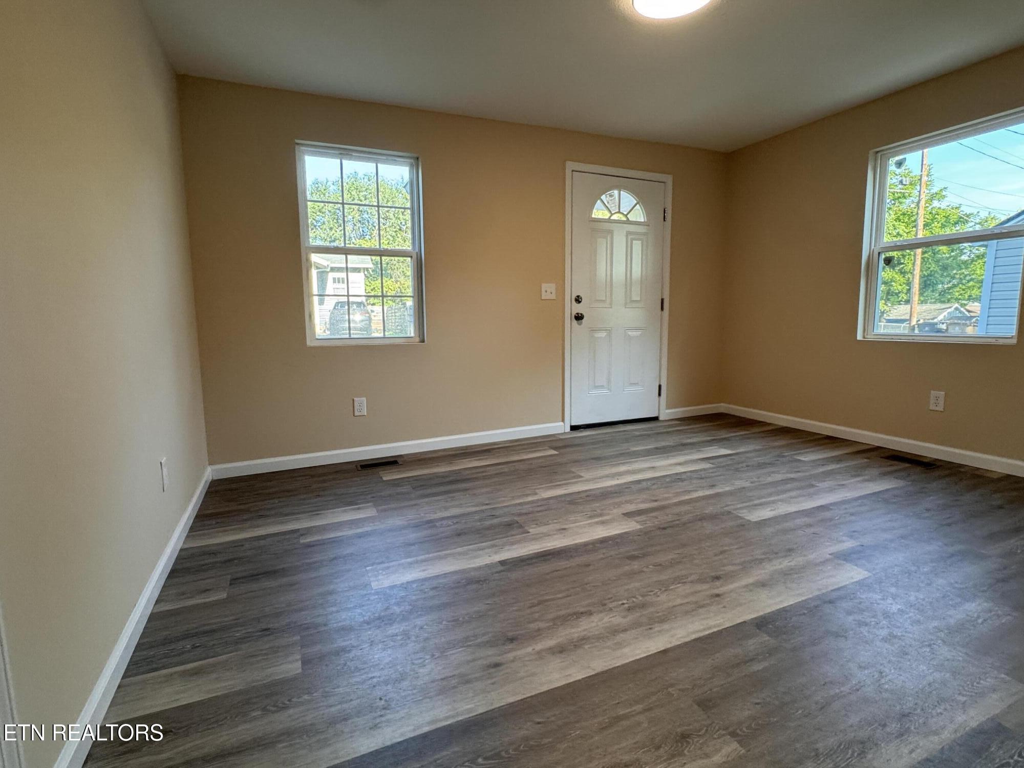3416 Oak Grove Street Knoxville TN 37920