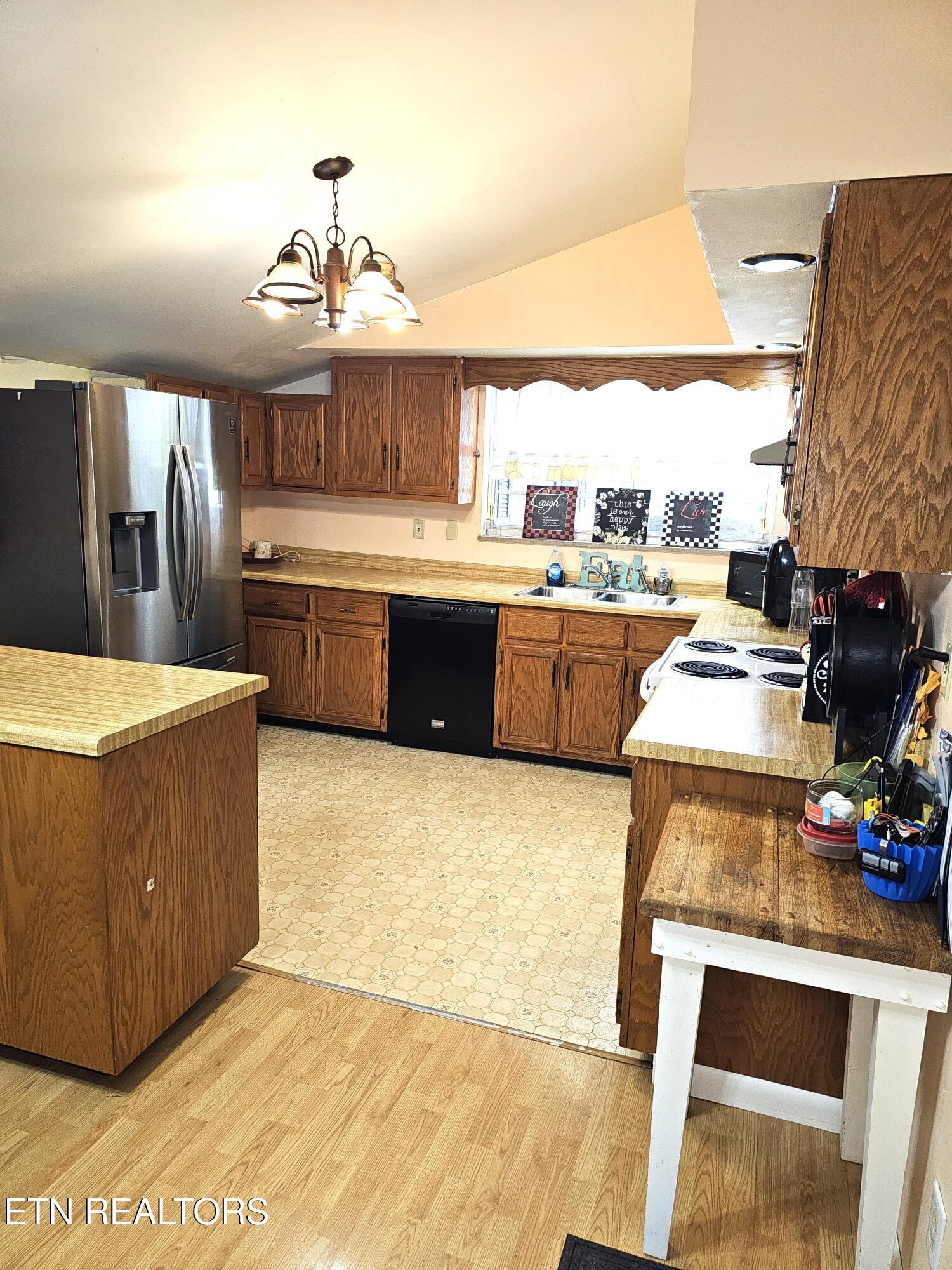 902 Grandview Drive Maryville TN 37803