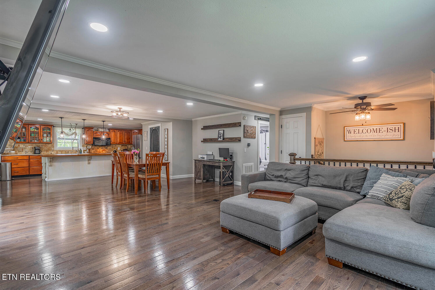 151 Gray Knob Road Kingston TN 37763