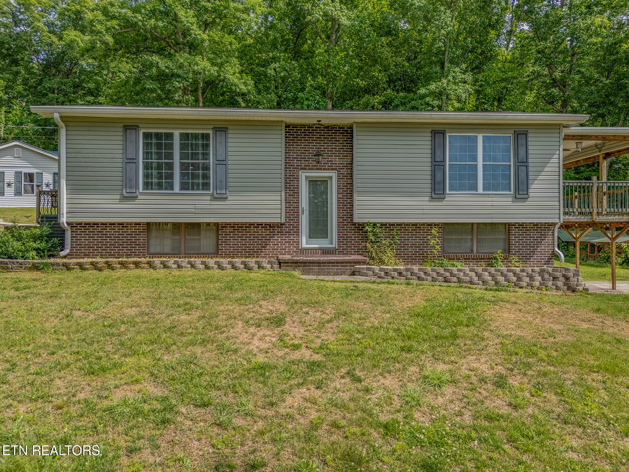 151 Gray Knob Road Kingston TN 37763