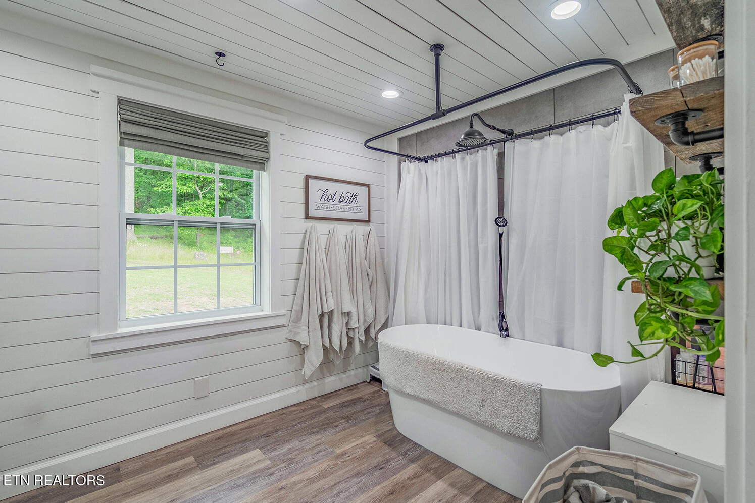 151 Gray Knob Road Kingston TN 37763