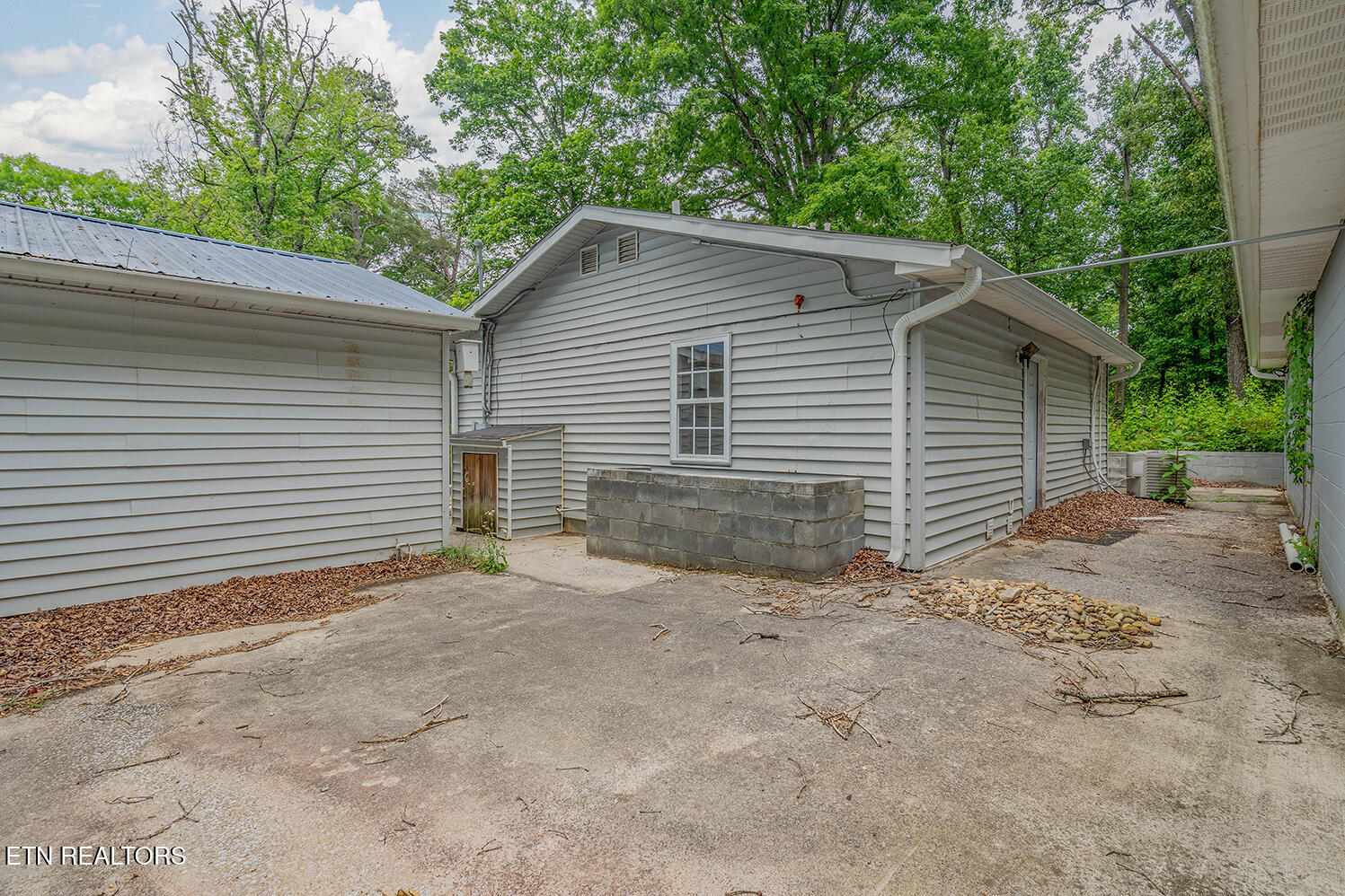 151 Gray Knob Road Kingston TN 37763