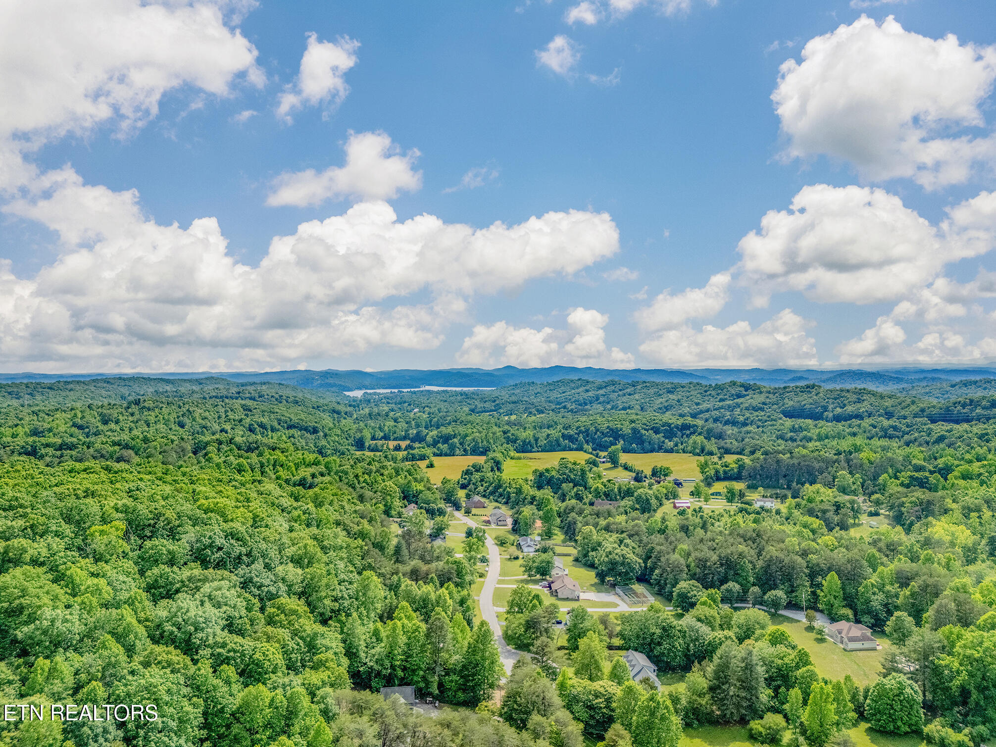 151 Gray Knob Road Kingston TN 37763