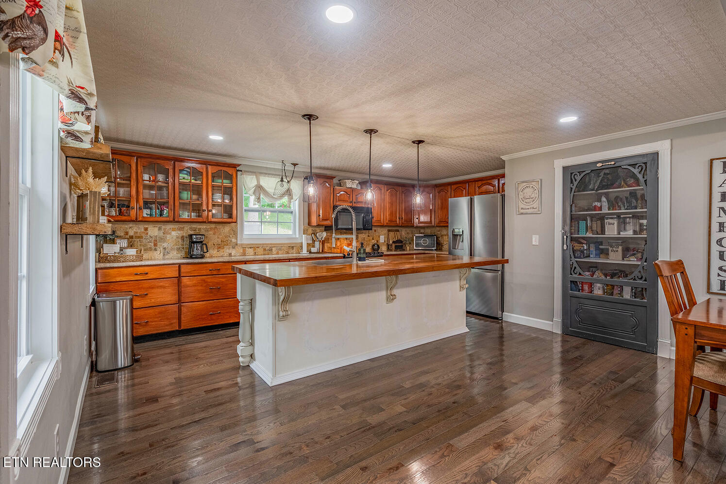 151 Gray Knob Road Kingston TN 37763