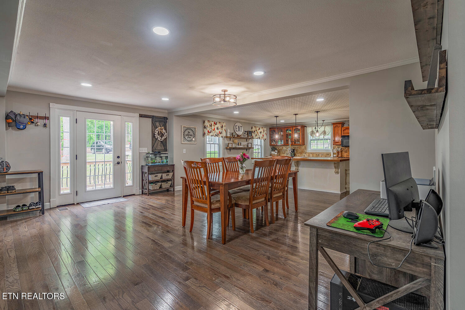 151 Gray Knob Road Kingston TN 37763