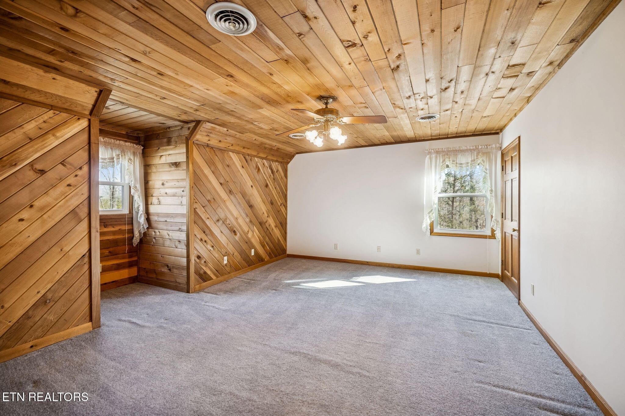 144 Cross Creek Lane Kingston TN 37763