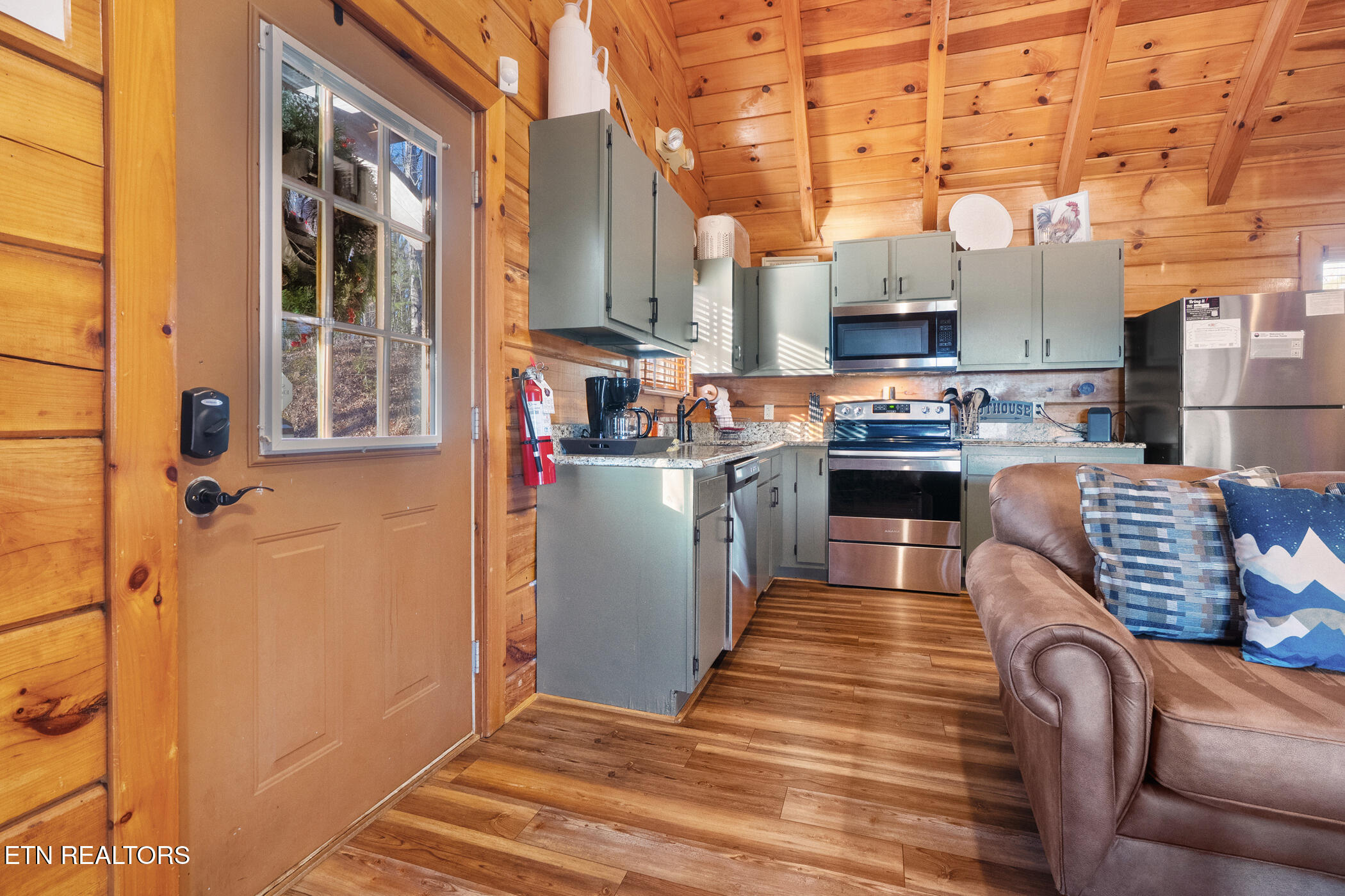 4361 Oakland Way Gatlinburg TN 37738