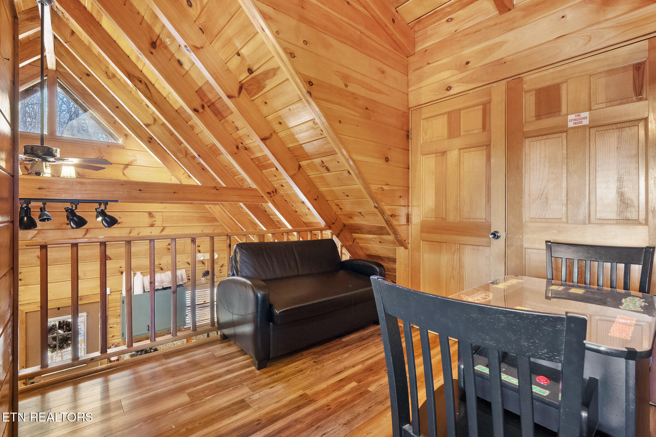 4361 Oakland Way Gatlinburg TN 37738