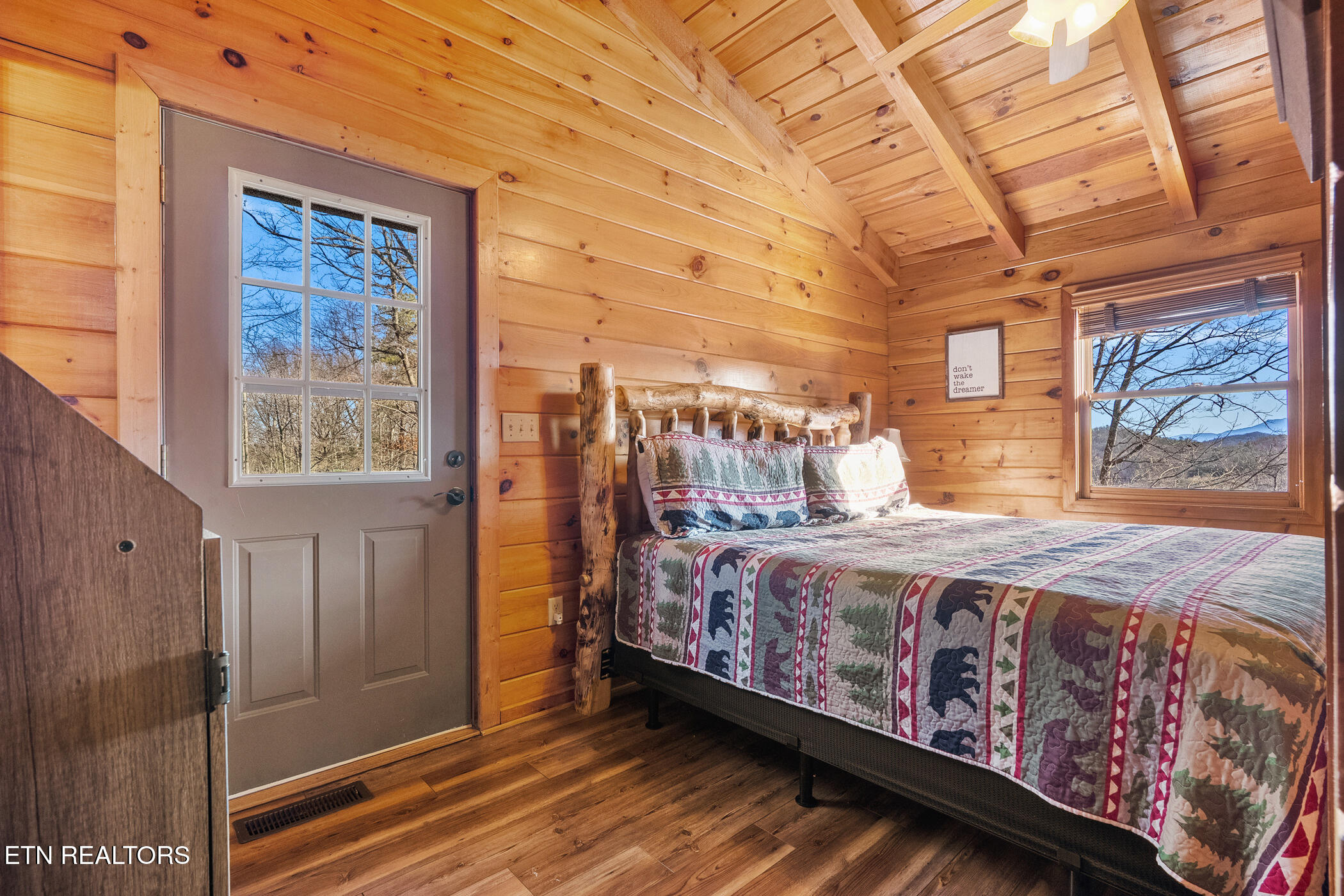 4361 Oakland Way Gatlinburg TN 37738