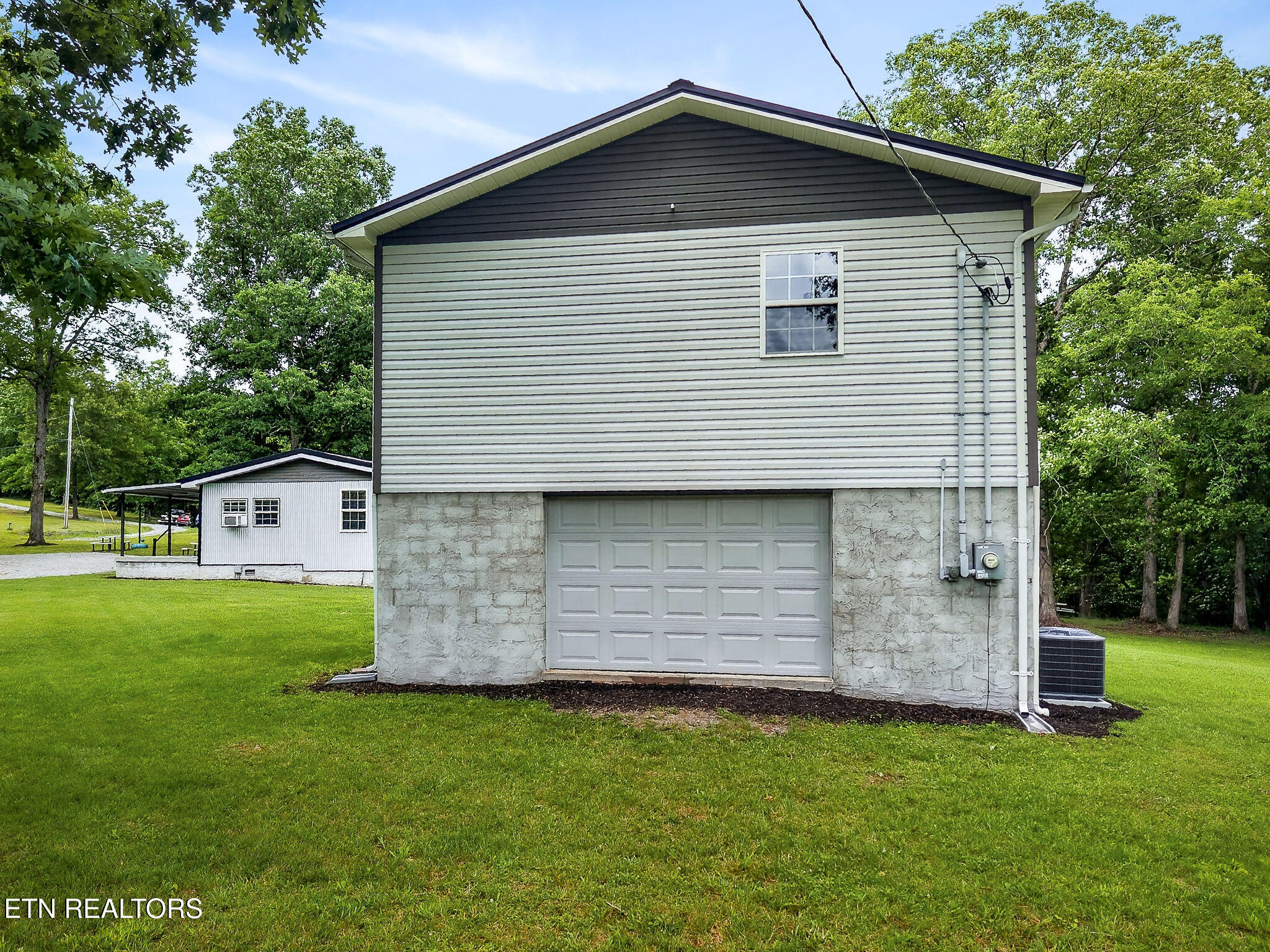 1400 Orlie Young Road Crab Orchard TN 37723