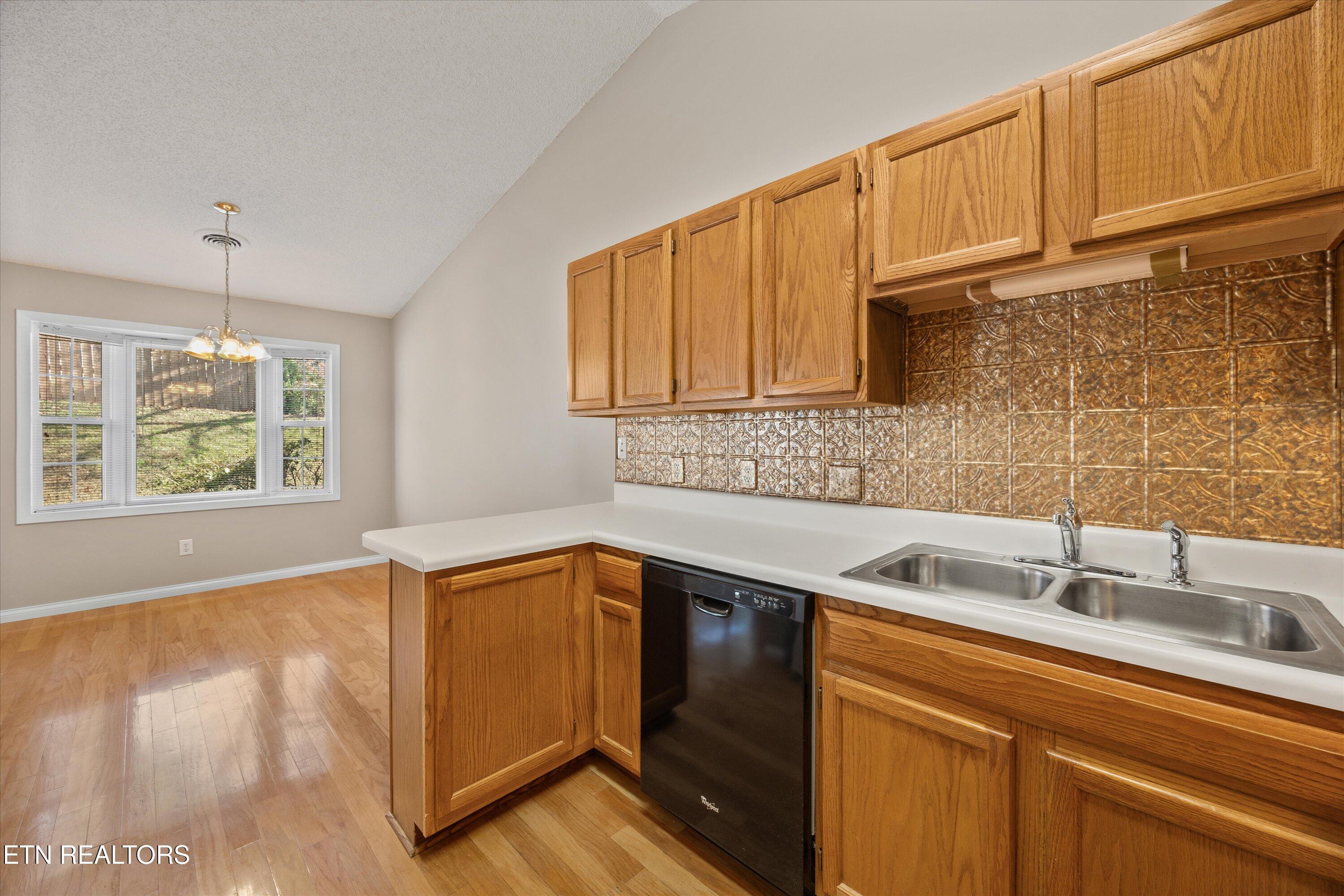 1772 Cape Brittany Way Knoxville TN 37932
