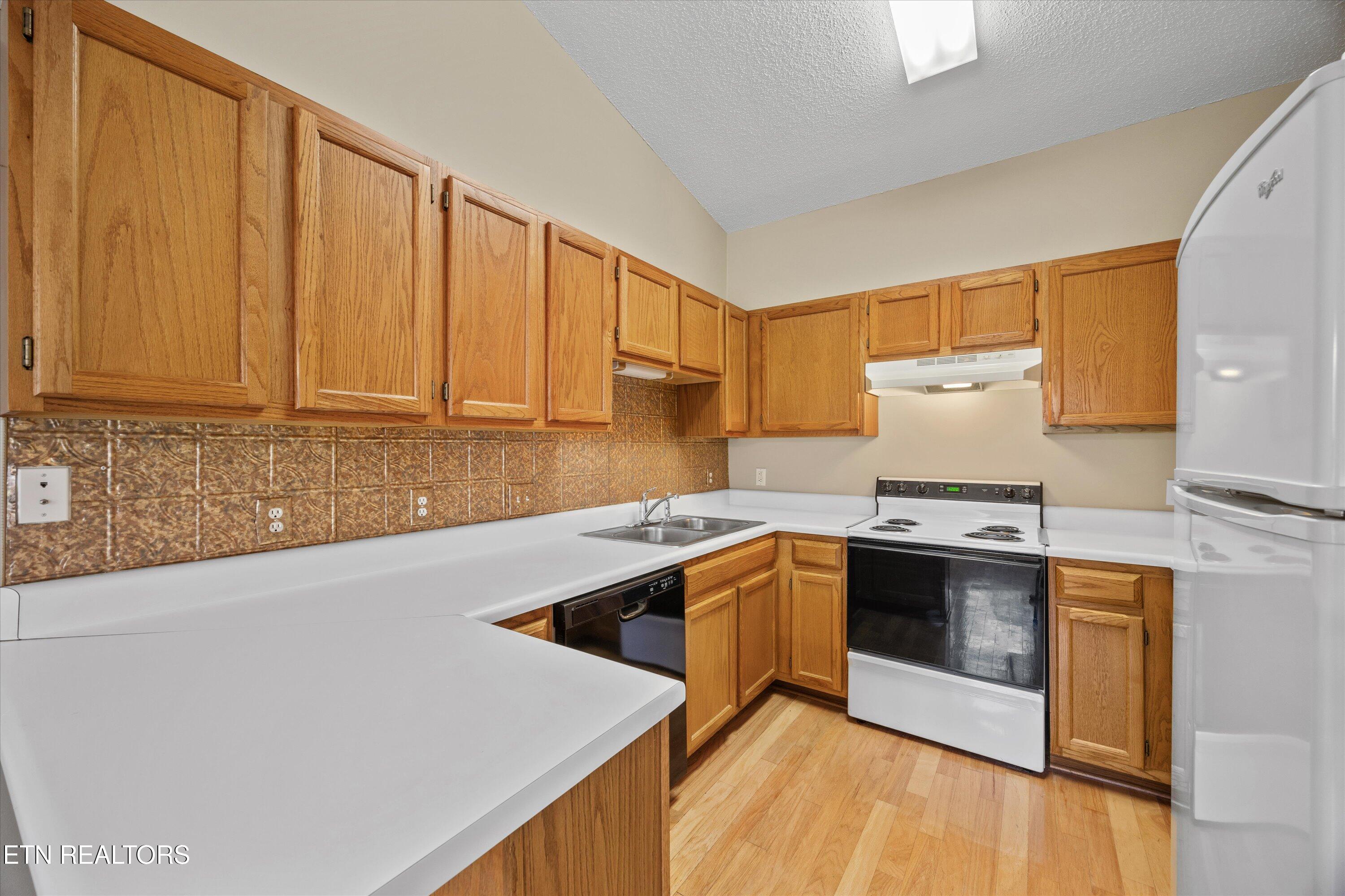 1772 Cape Brittany Way Knoxville TN 37932