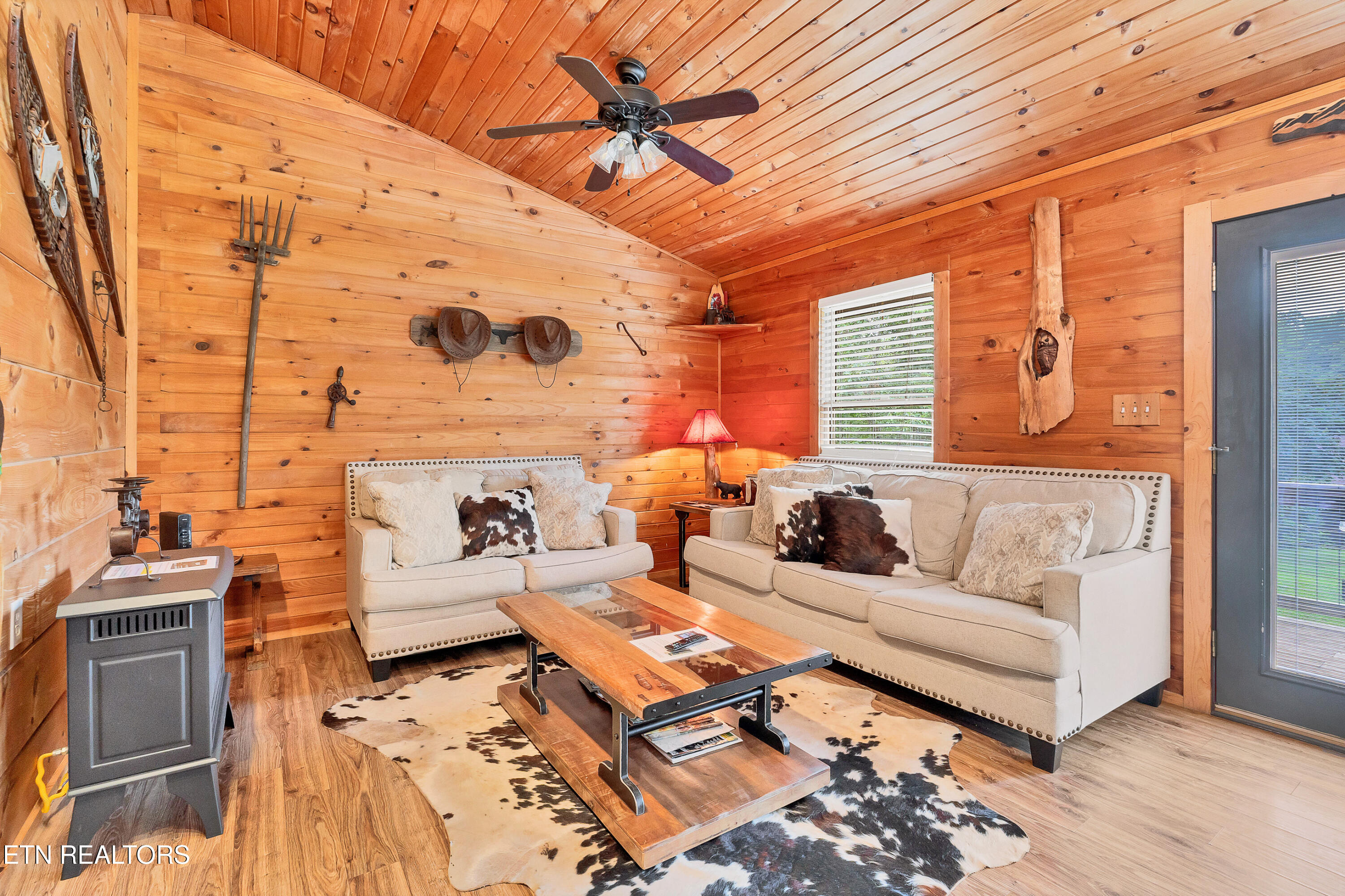 1148 Laurel Road Townsend TN 37882