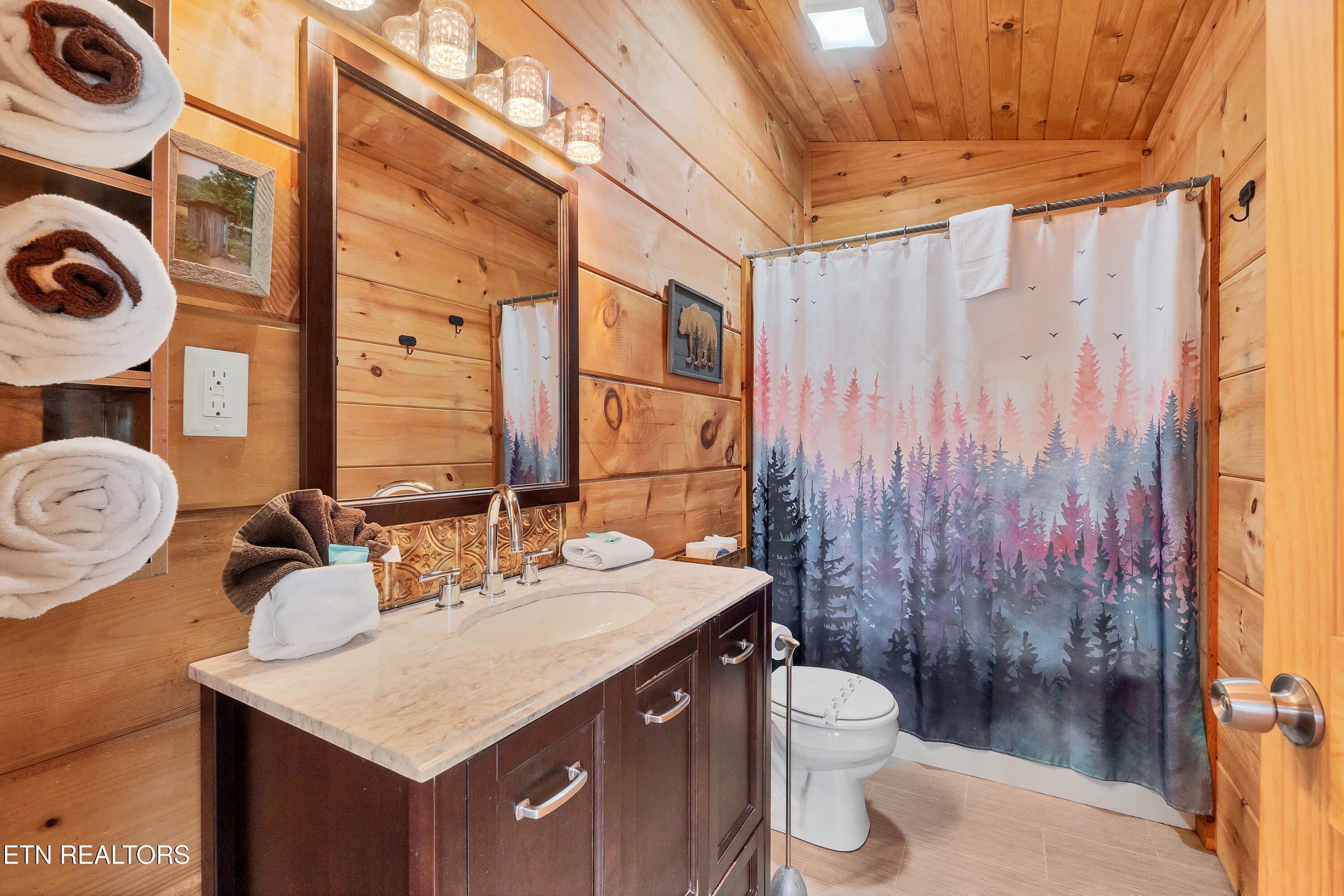 1148 Laurel Road Townsend TN 37882