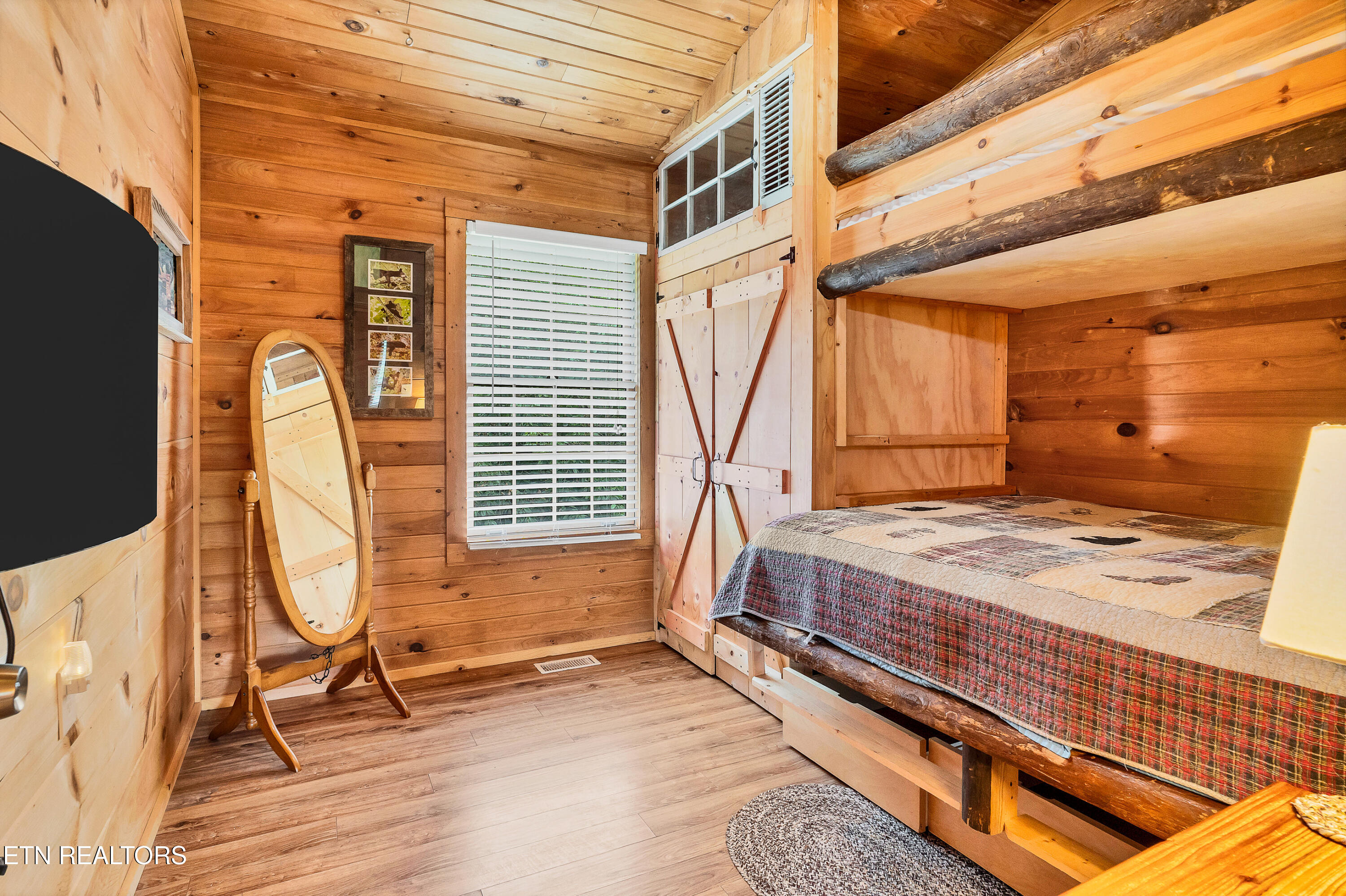 1148 Laurel Road Townsend TN 37882