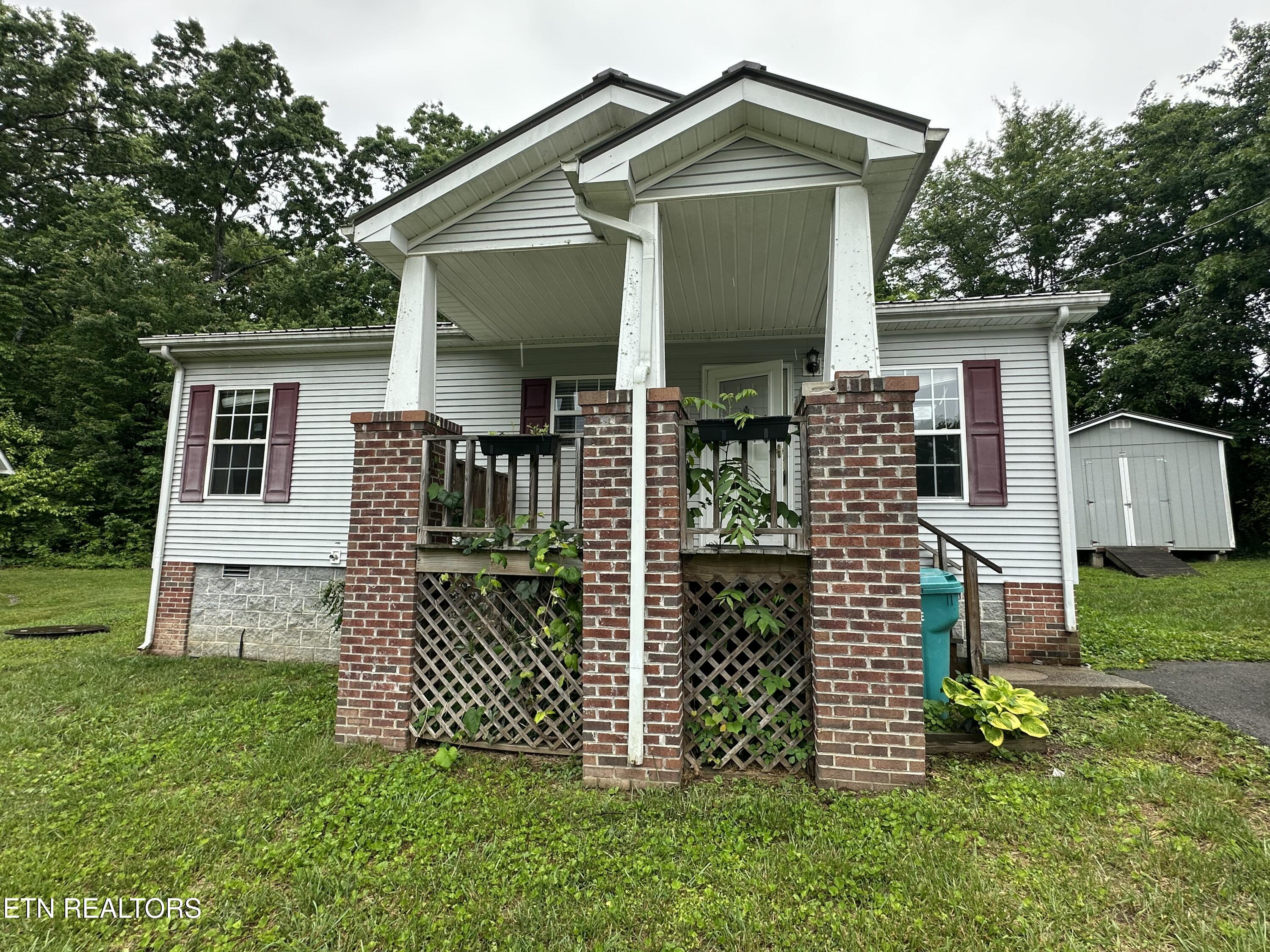 192 Rusty Blue Drive Crossville TN 38555